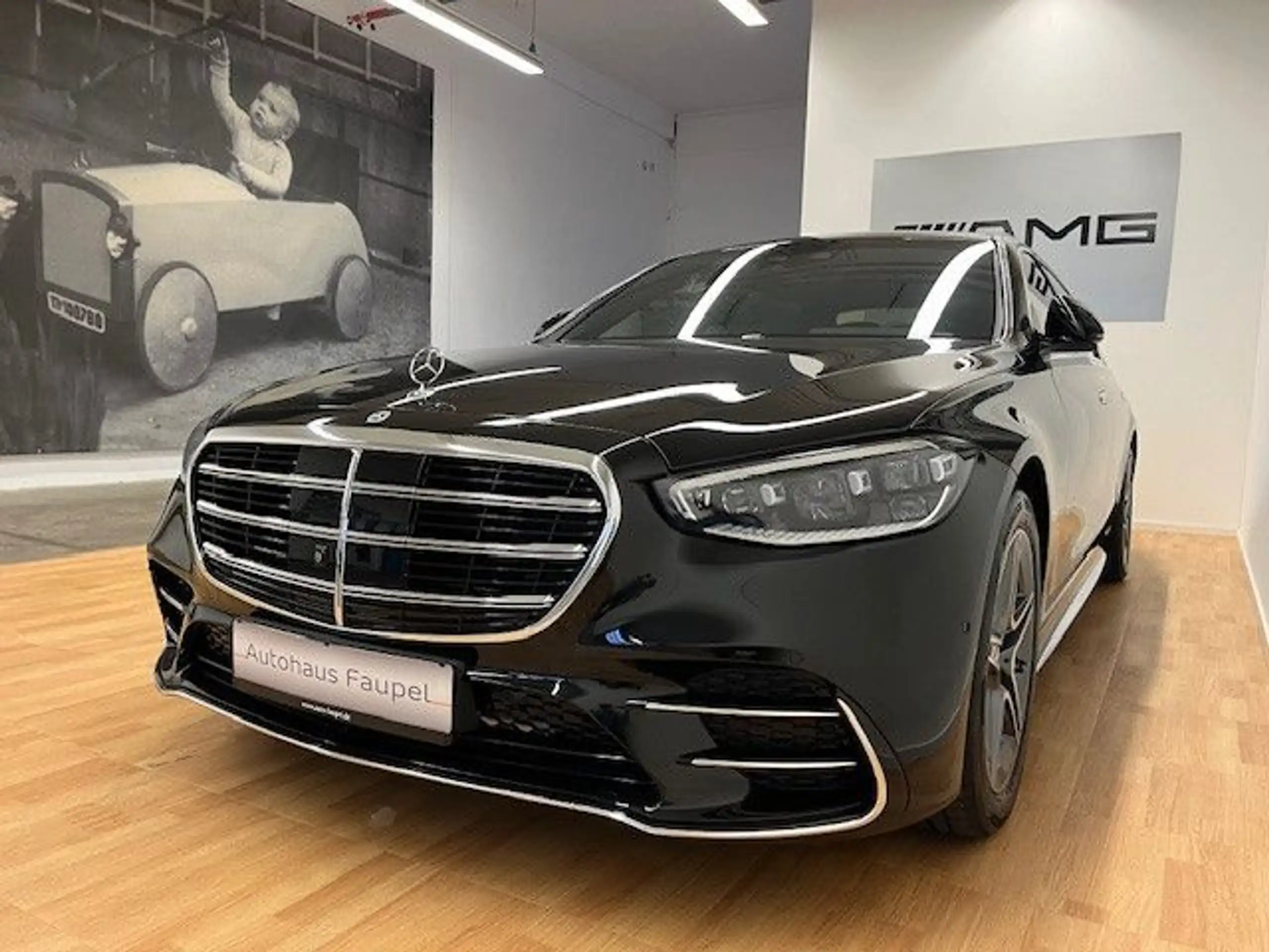 Mercedes-Benz - S 580