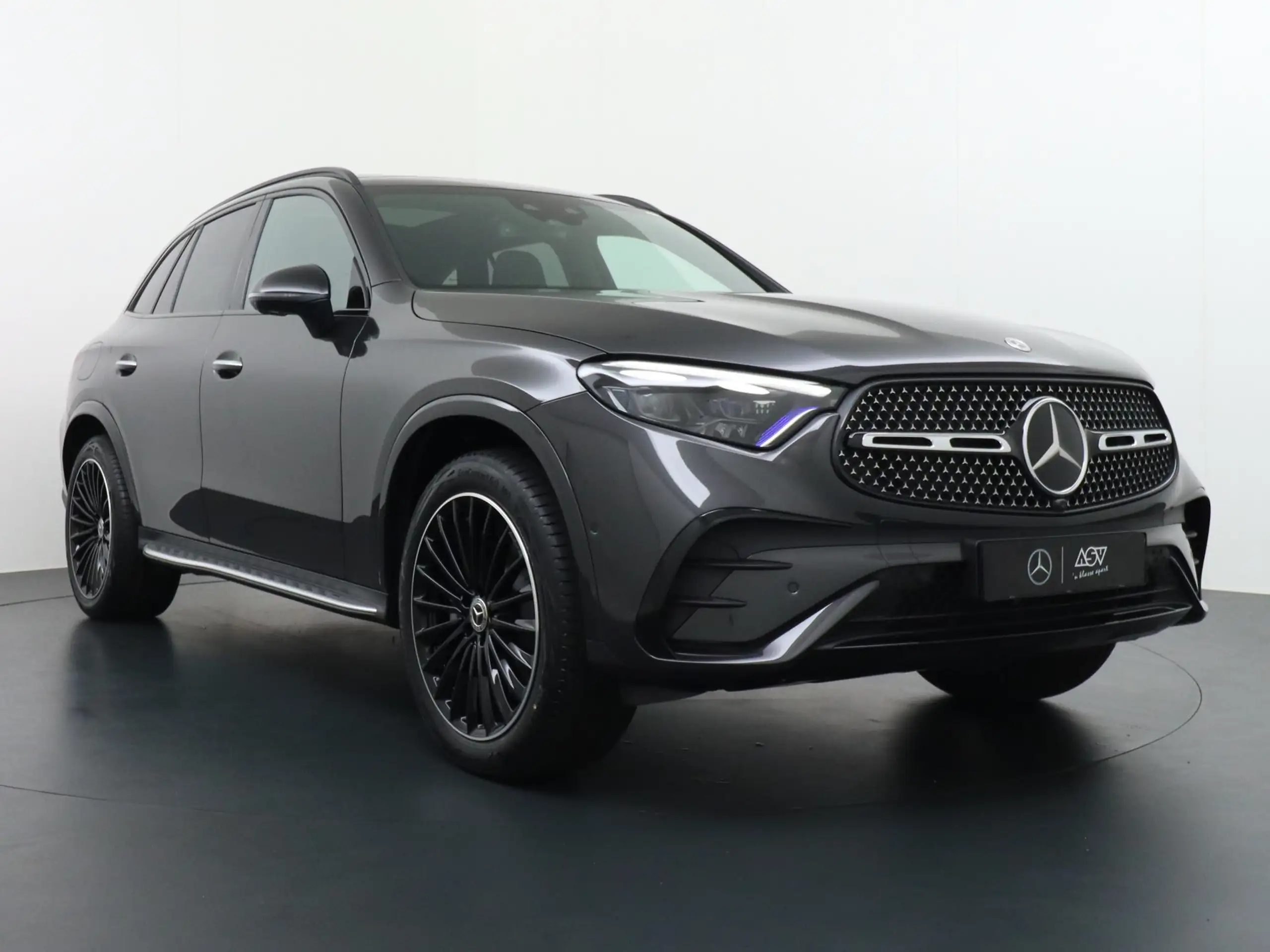 Mercedes-Benz - GLC 300