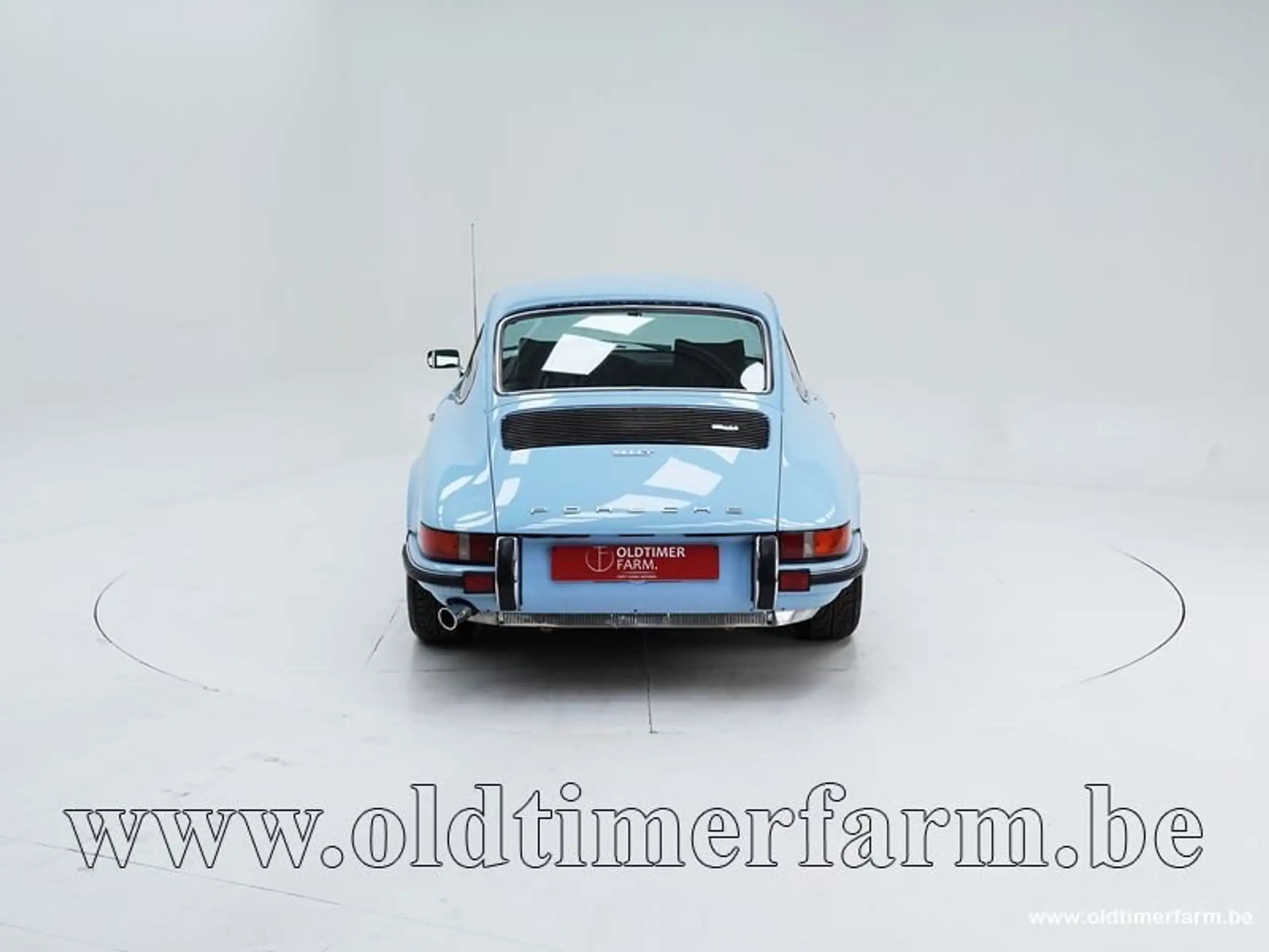 Porsche - 911