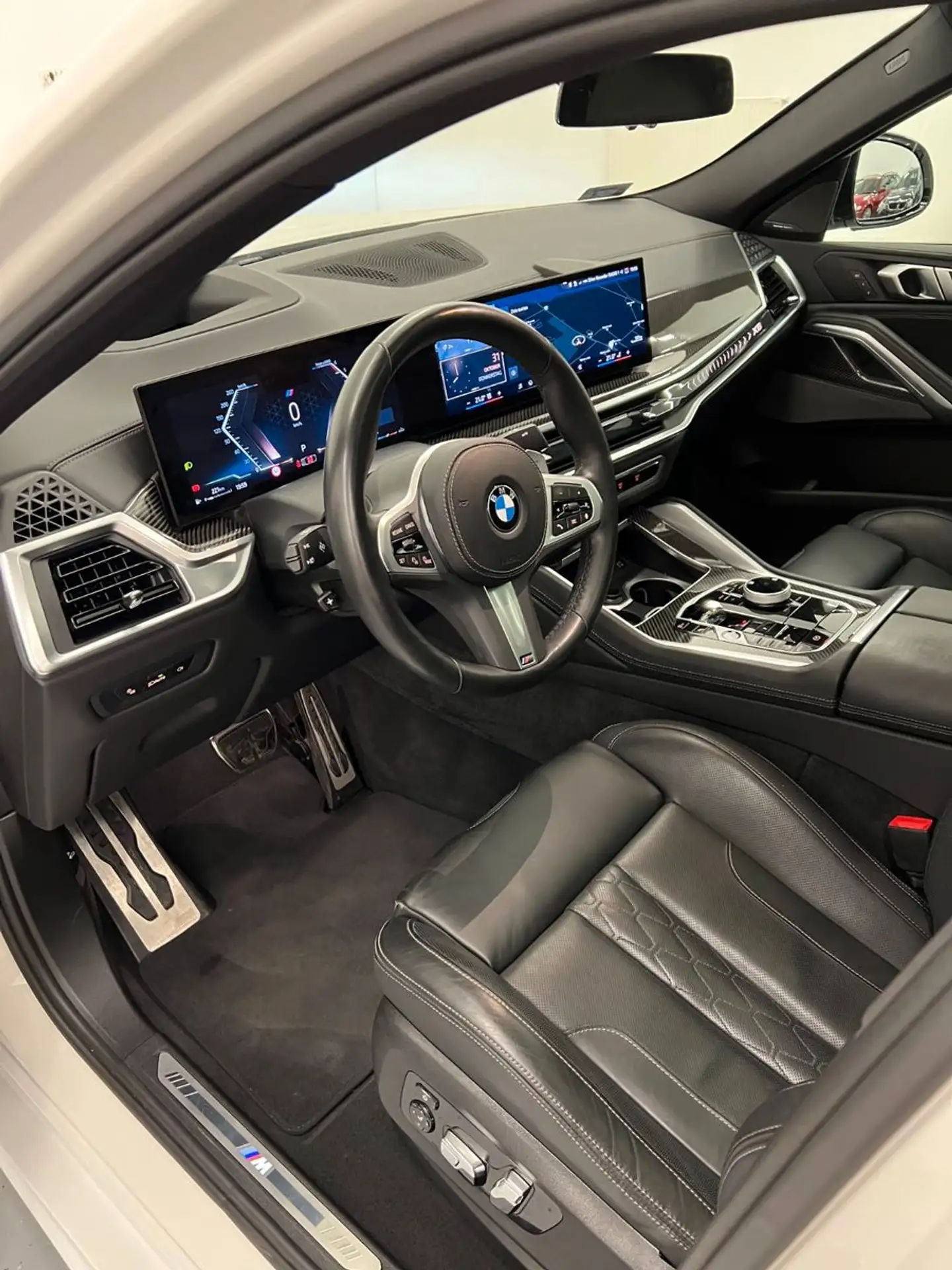 BMW - X6