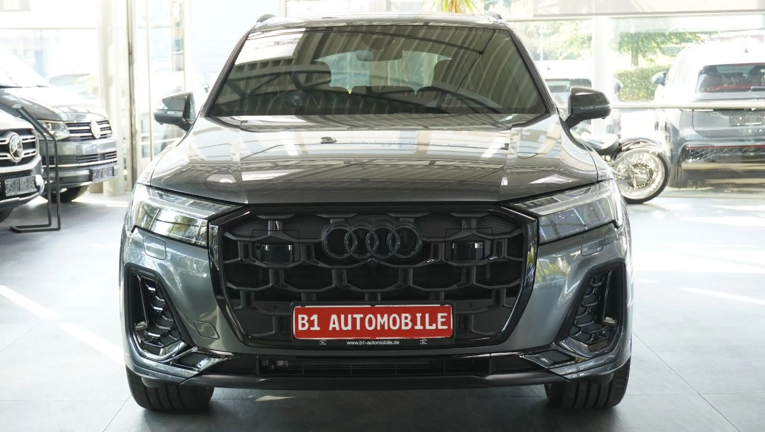 Audi - Q7