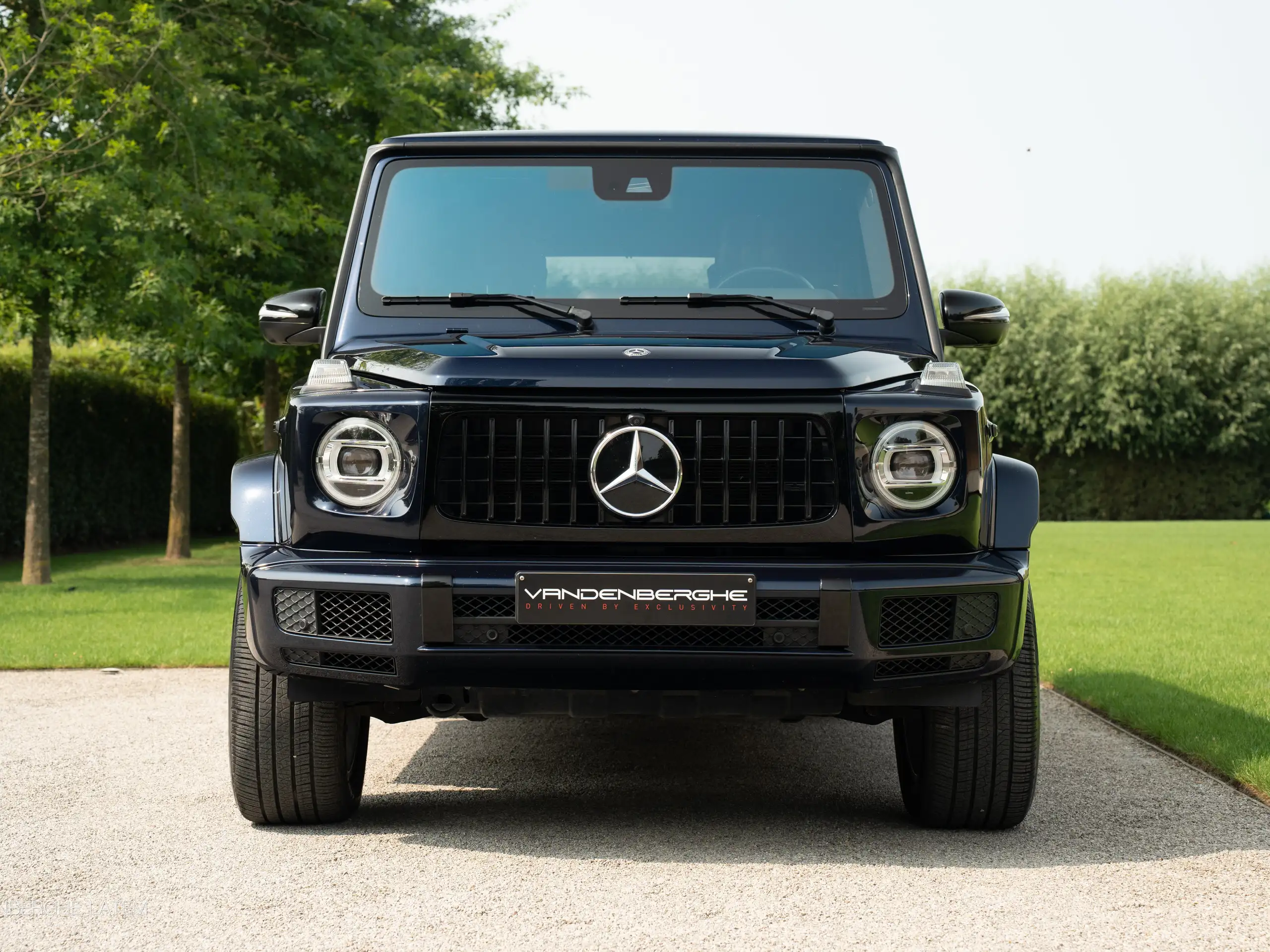 Mercedes-Benz - G 500