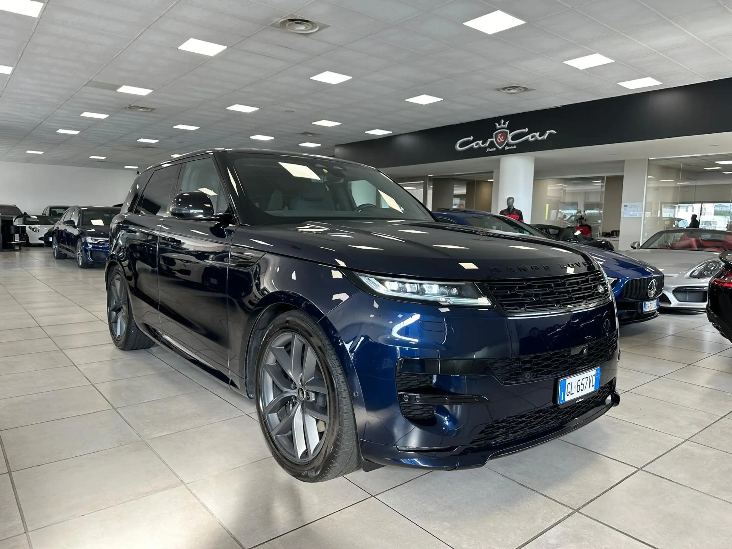 Land Rover - Range Rover Sport