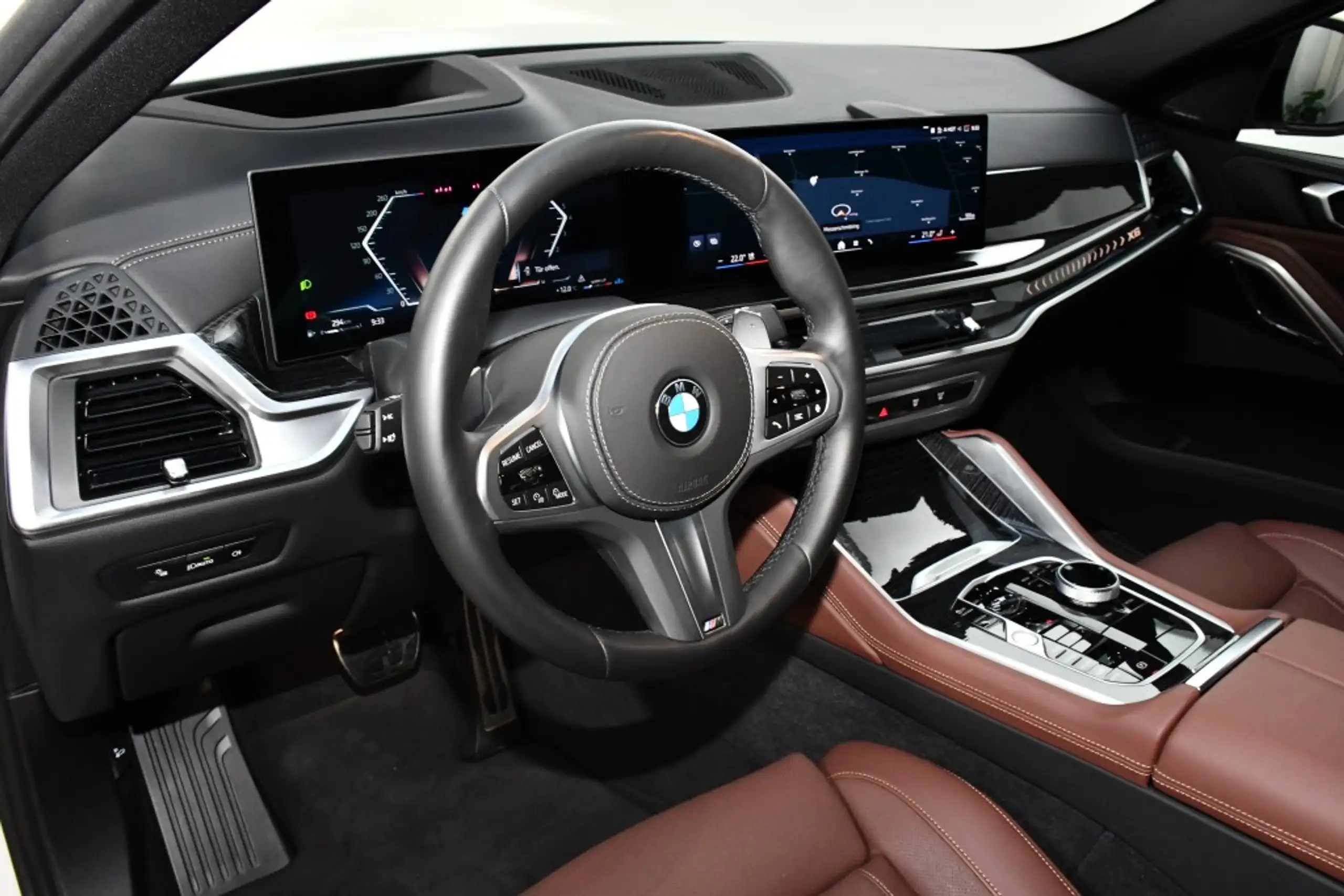 BMW - X6