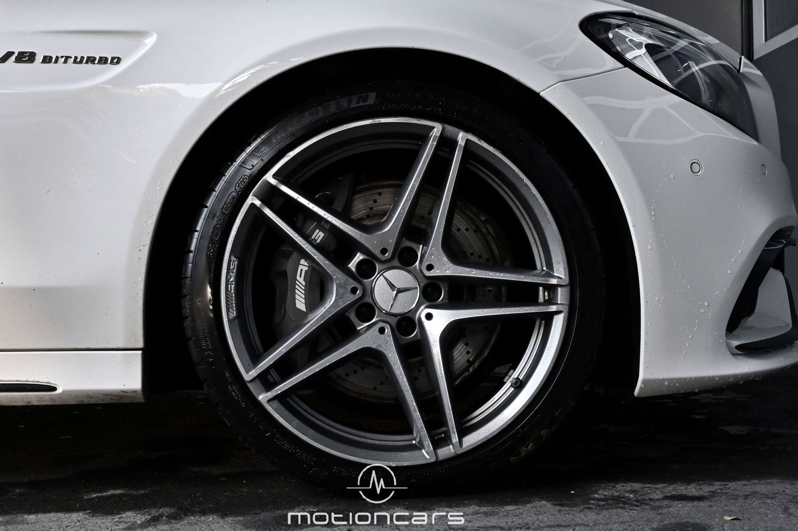 Mercedes-Benz - C 63 AMG