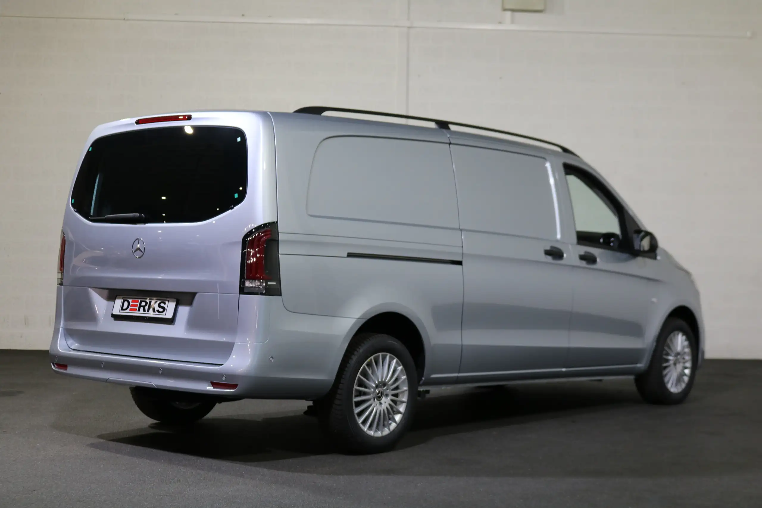 Mercedes-Benz - Vito