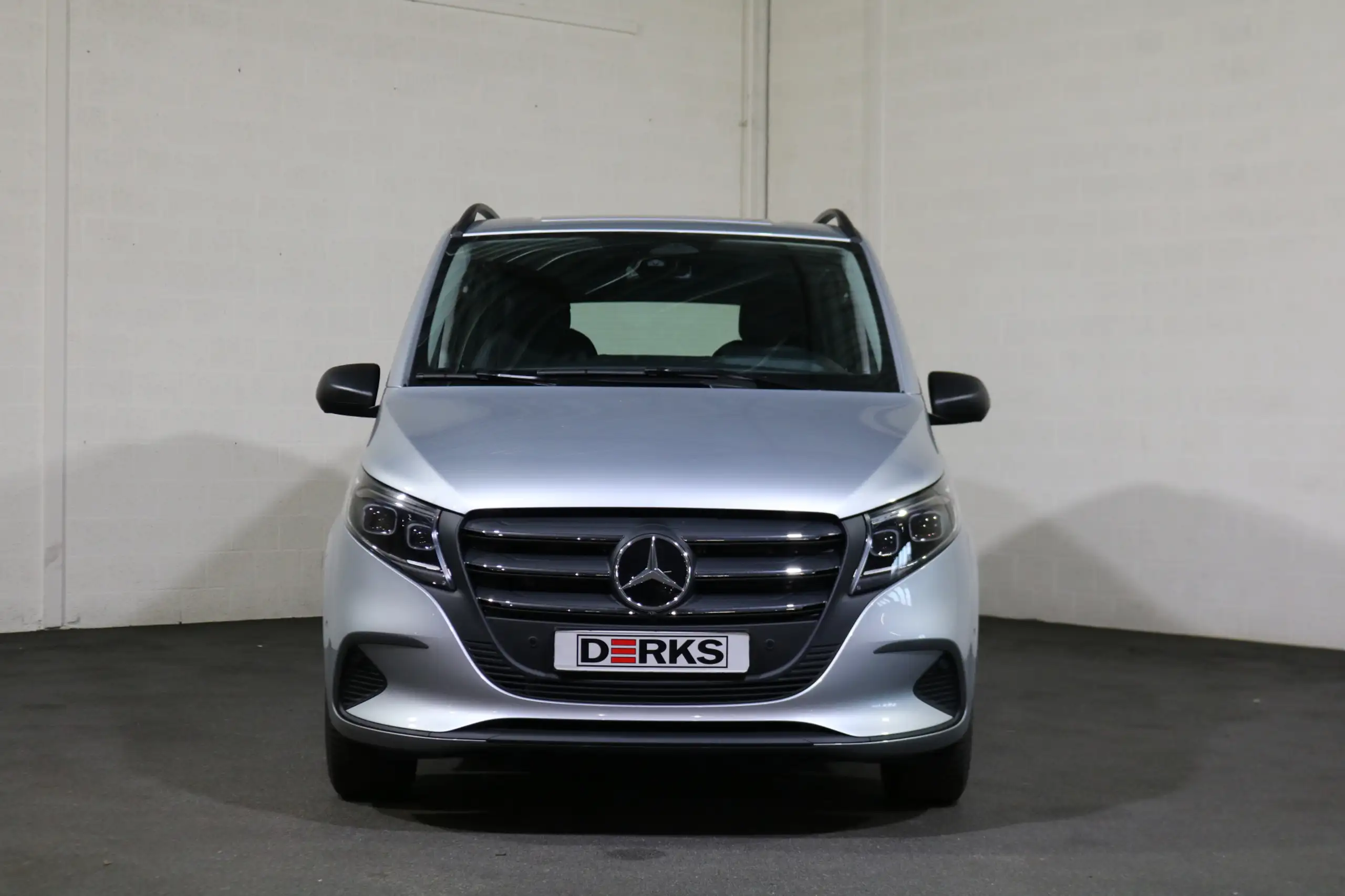 Mercedes-Benz - Vito