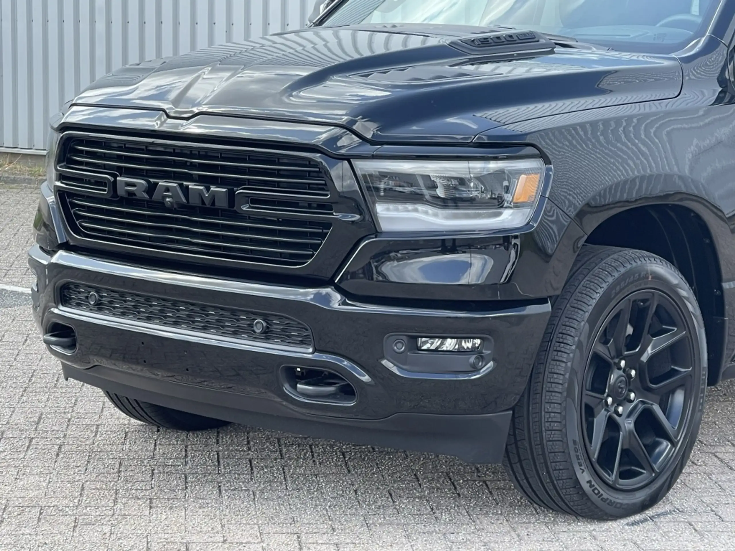 Dodge - RAM