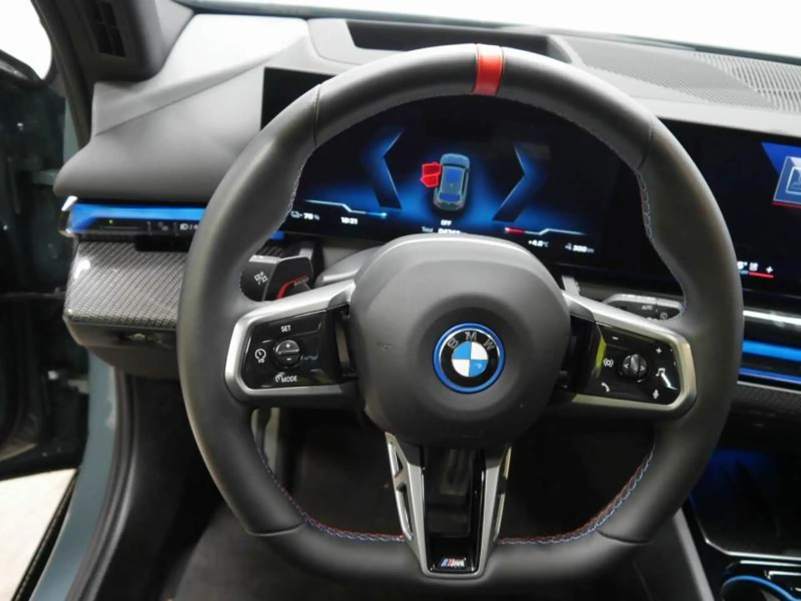 BMW - i5