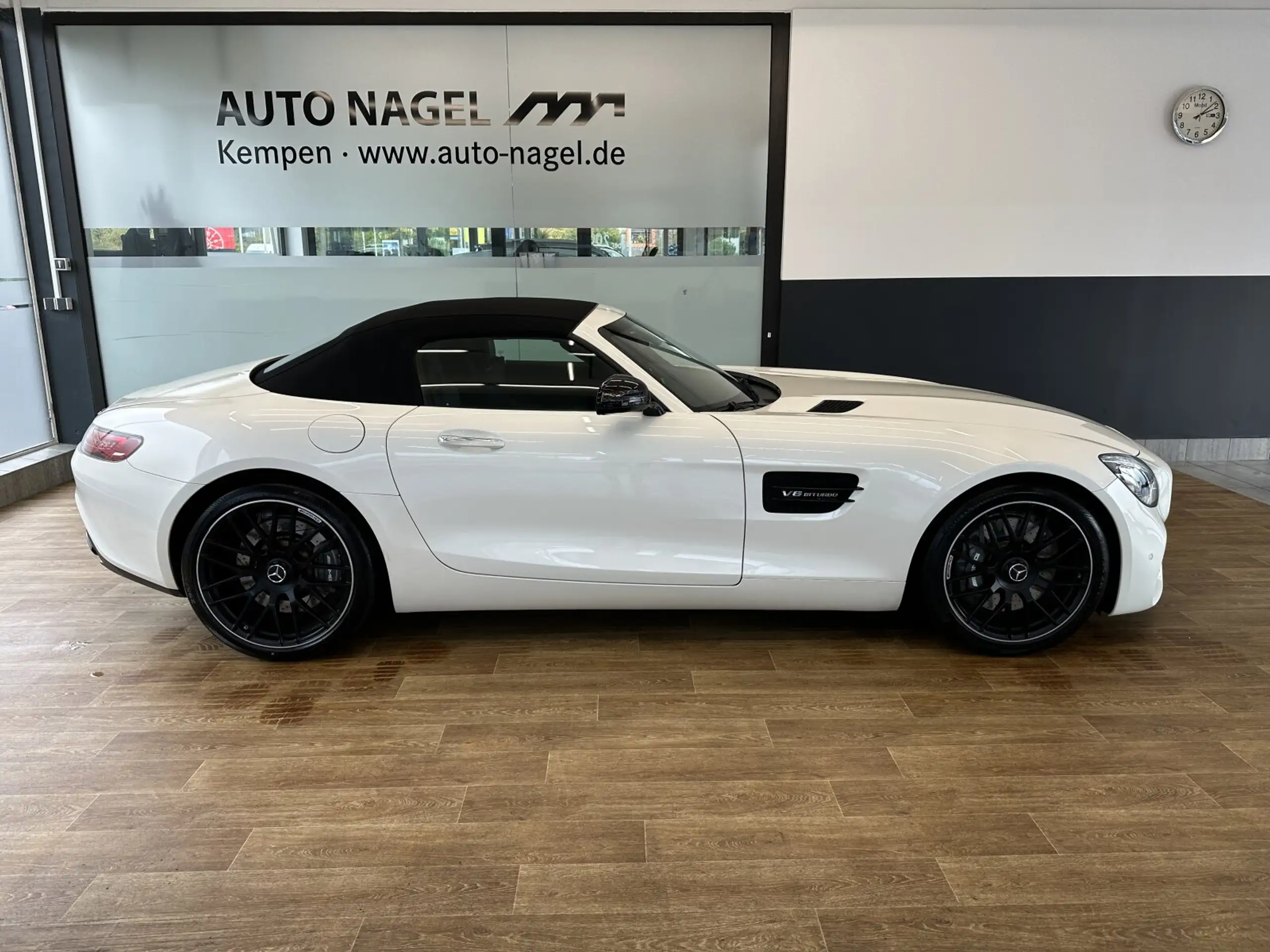 Mercedes-Benz - AMG GT