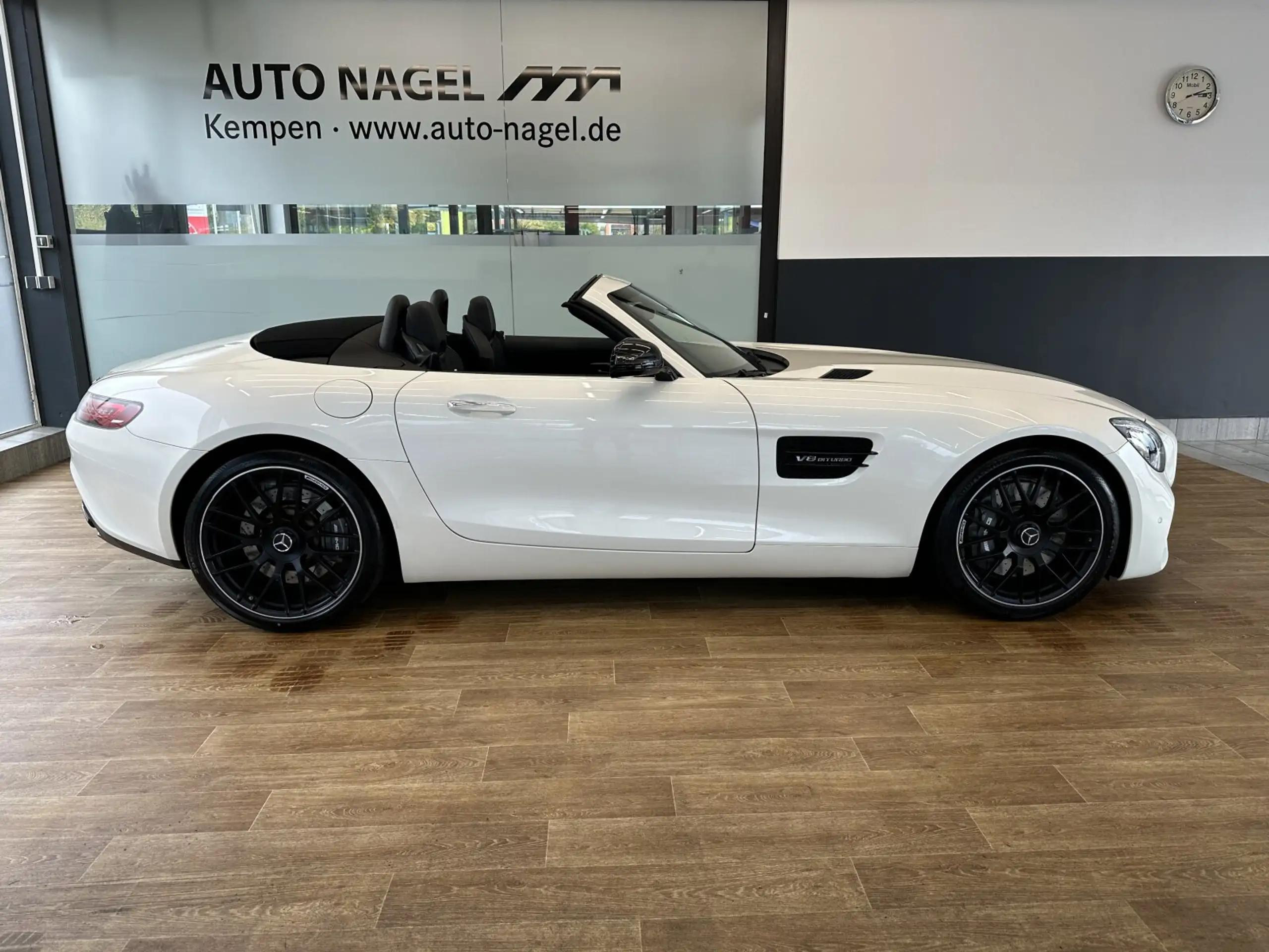 Mercedes-Benz - AMG GT