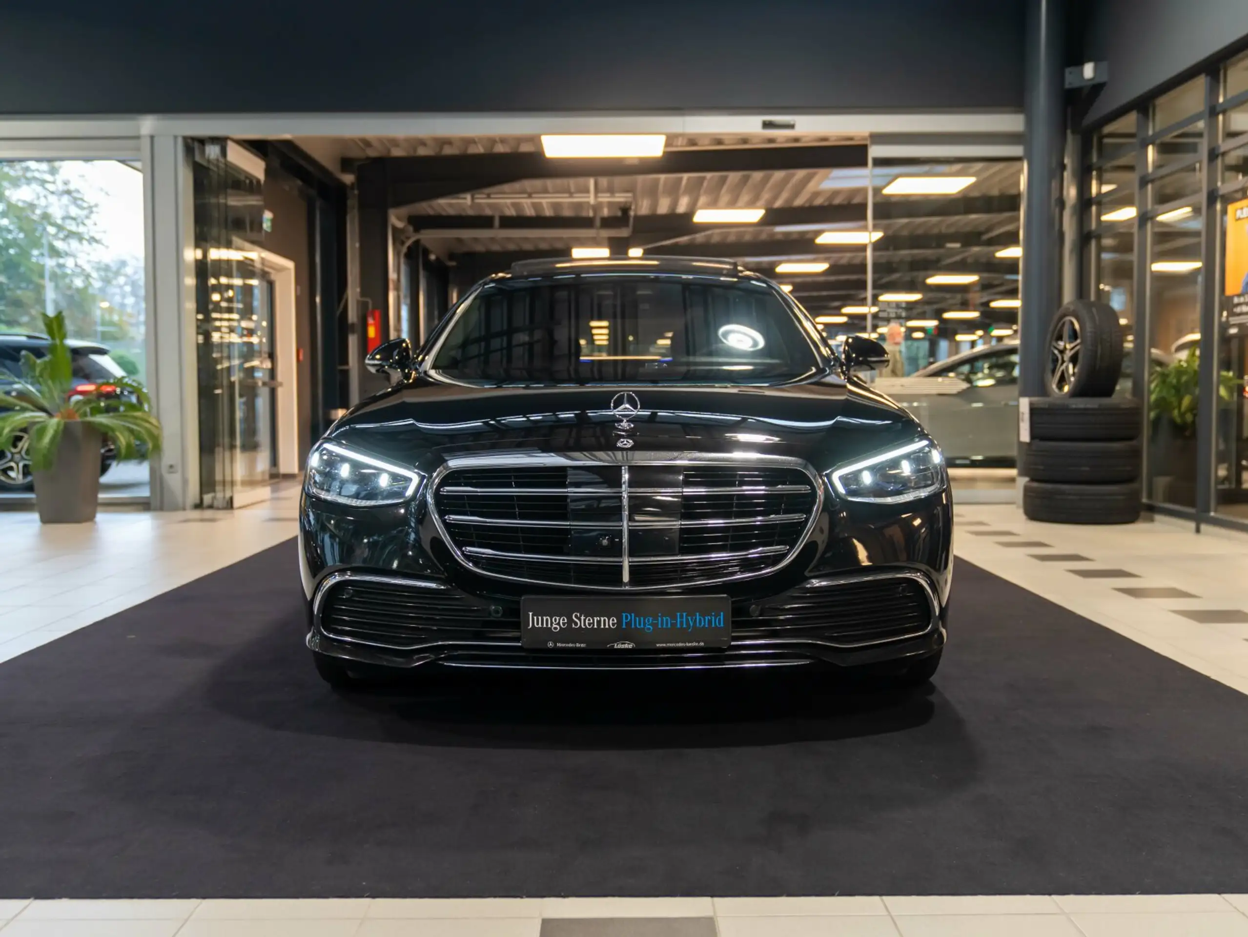 Mercedes-Benz - S 580