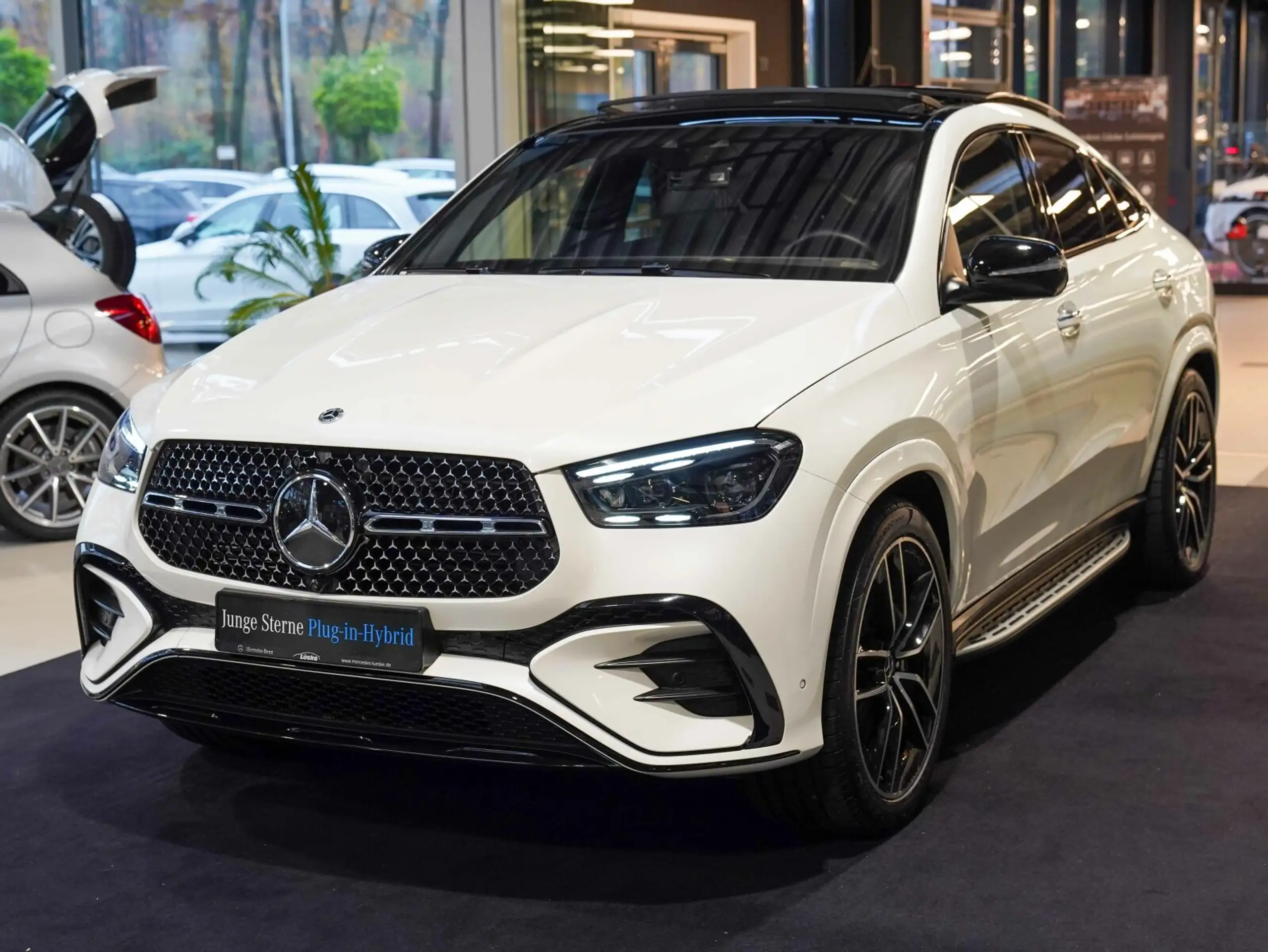 Mercedes-Benz - GLE 350