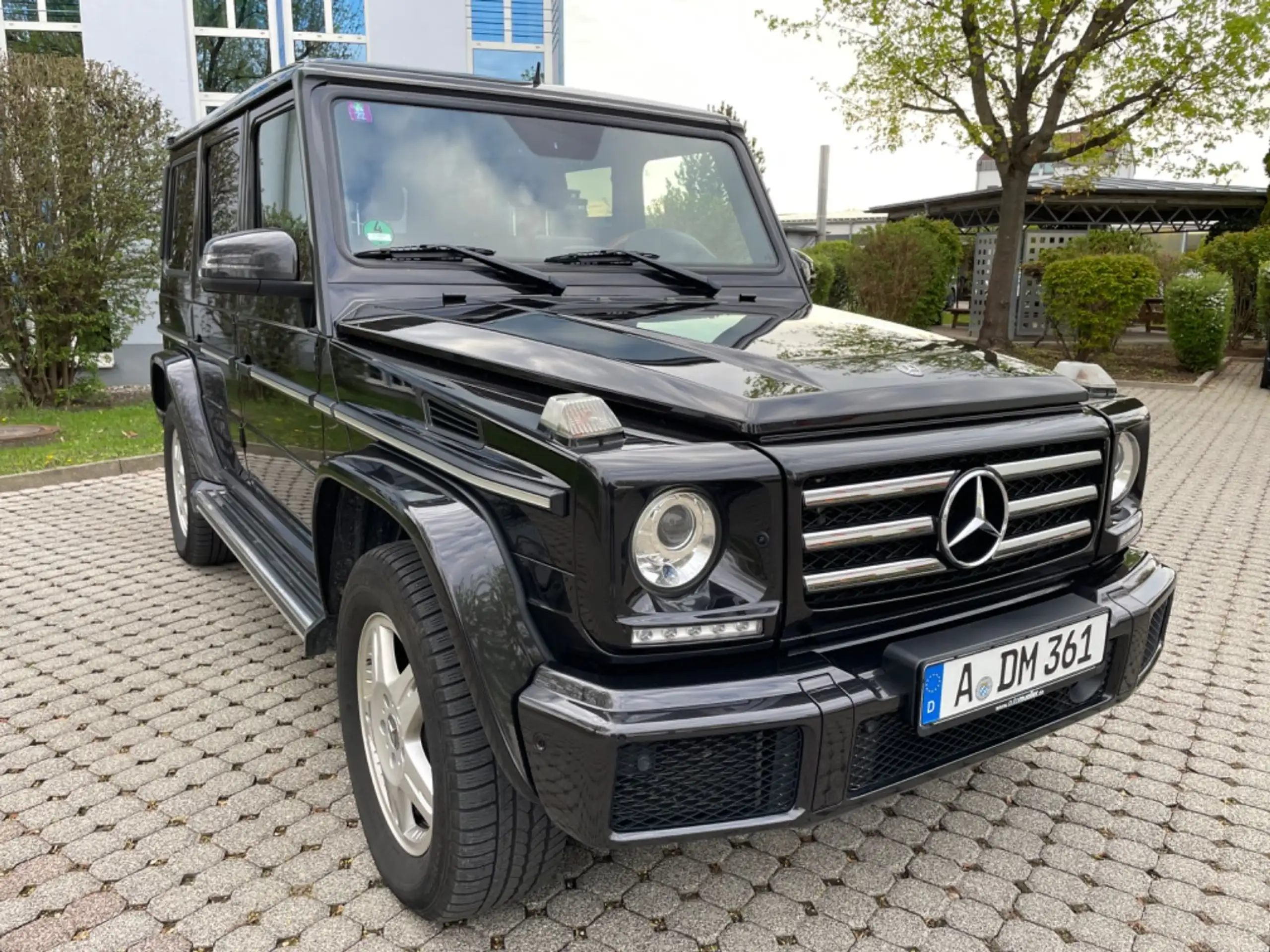 Mercedes-Benz - G 350