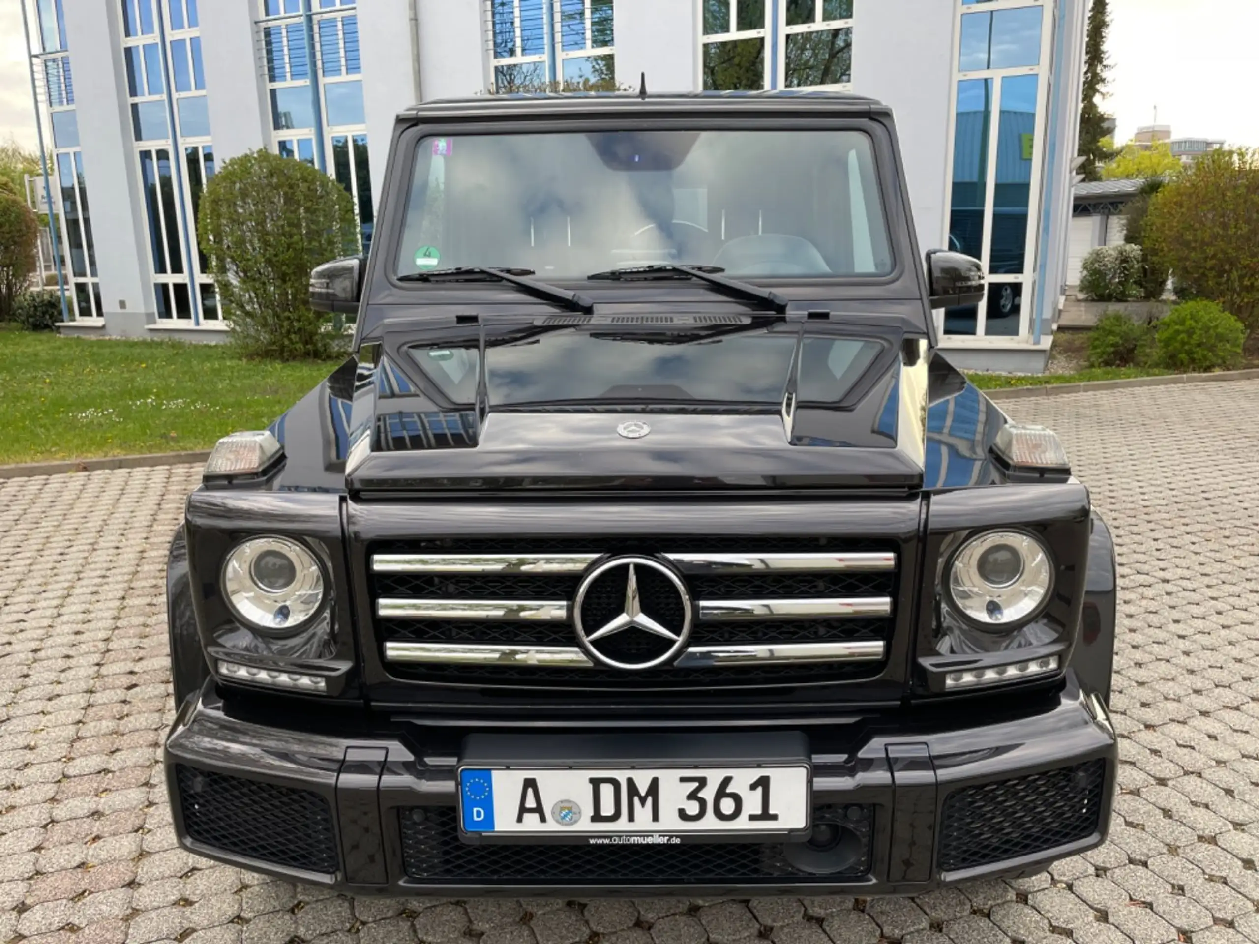 Mercedes-Benz - G 350