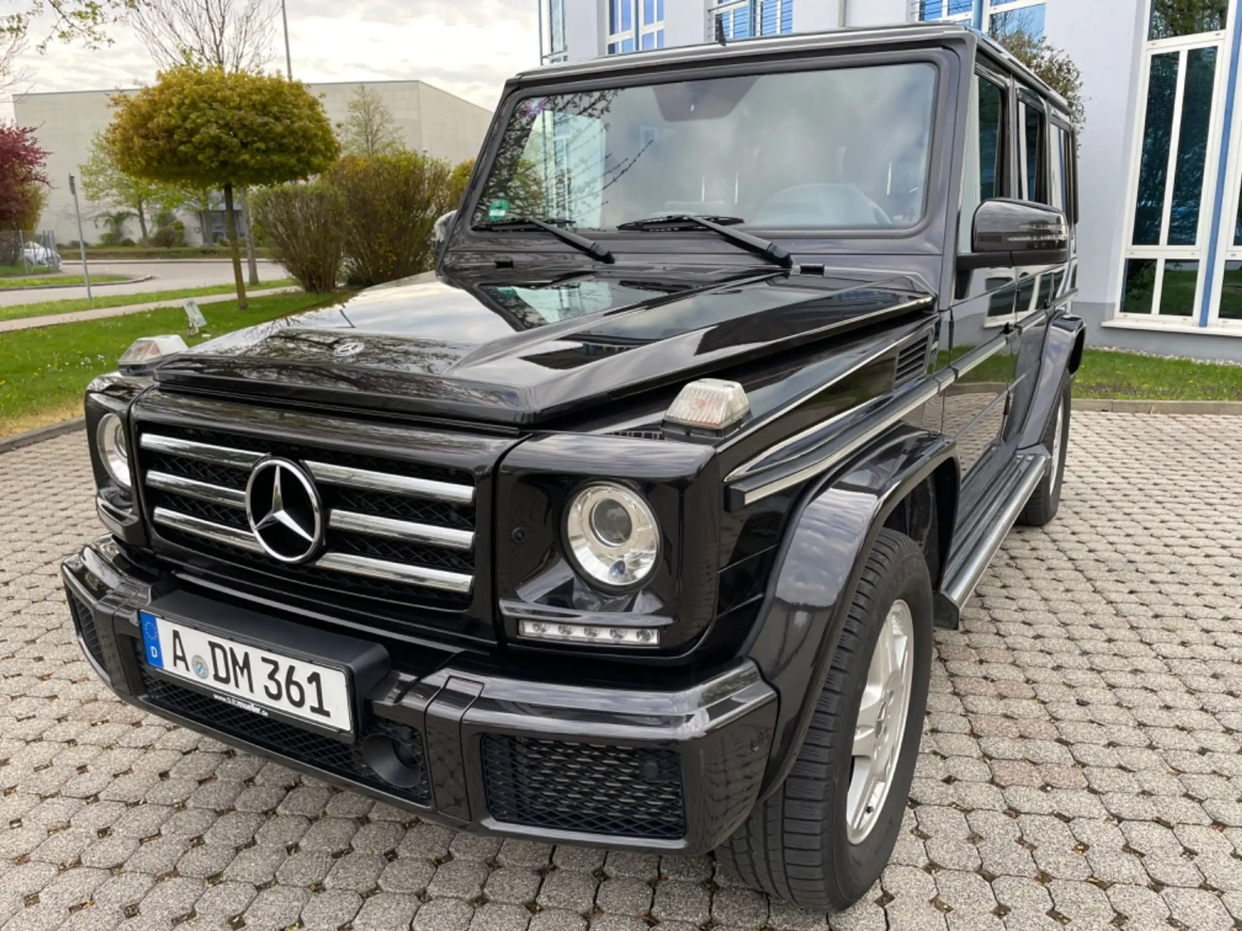 Mercedes-Benz - G 350