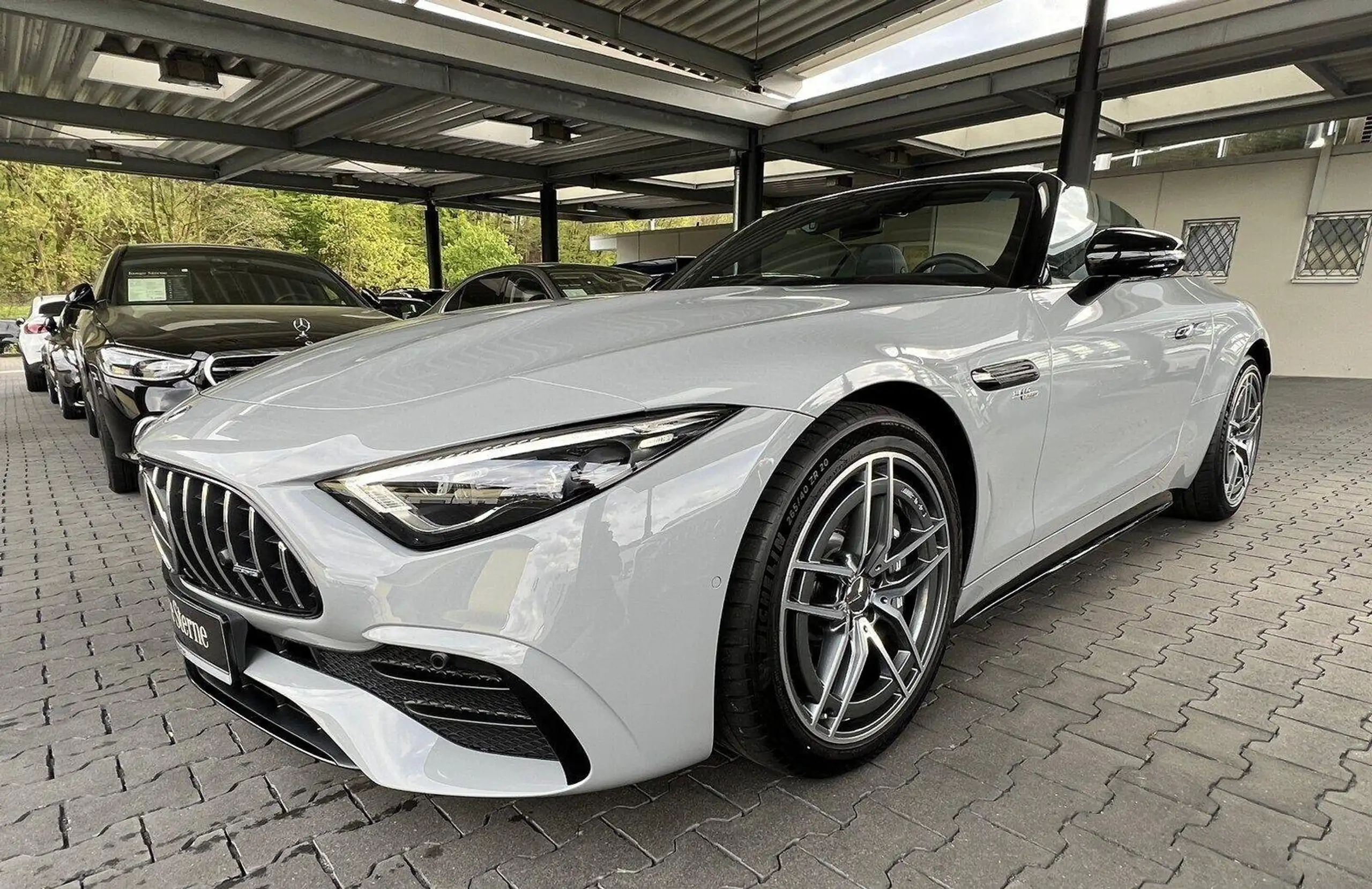 Mercedes-Benz SL 43 AMG 2023