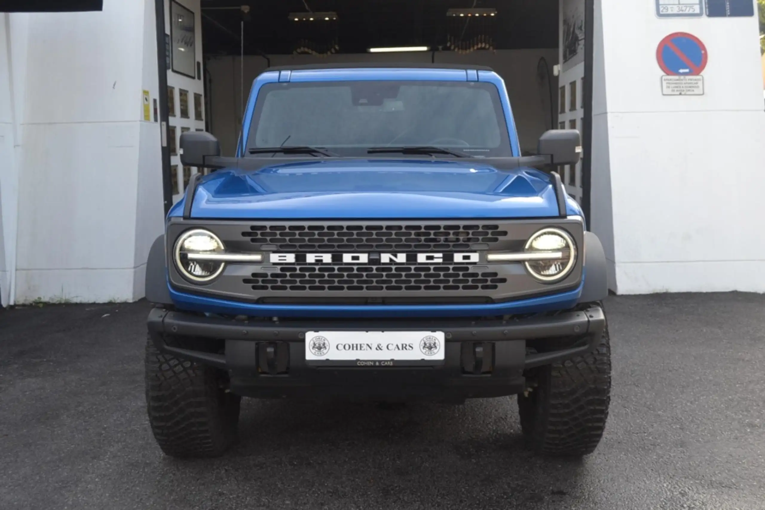 Ford - Bronco