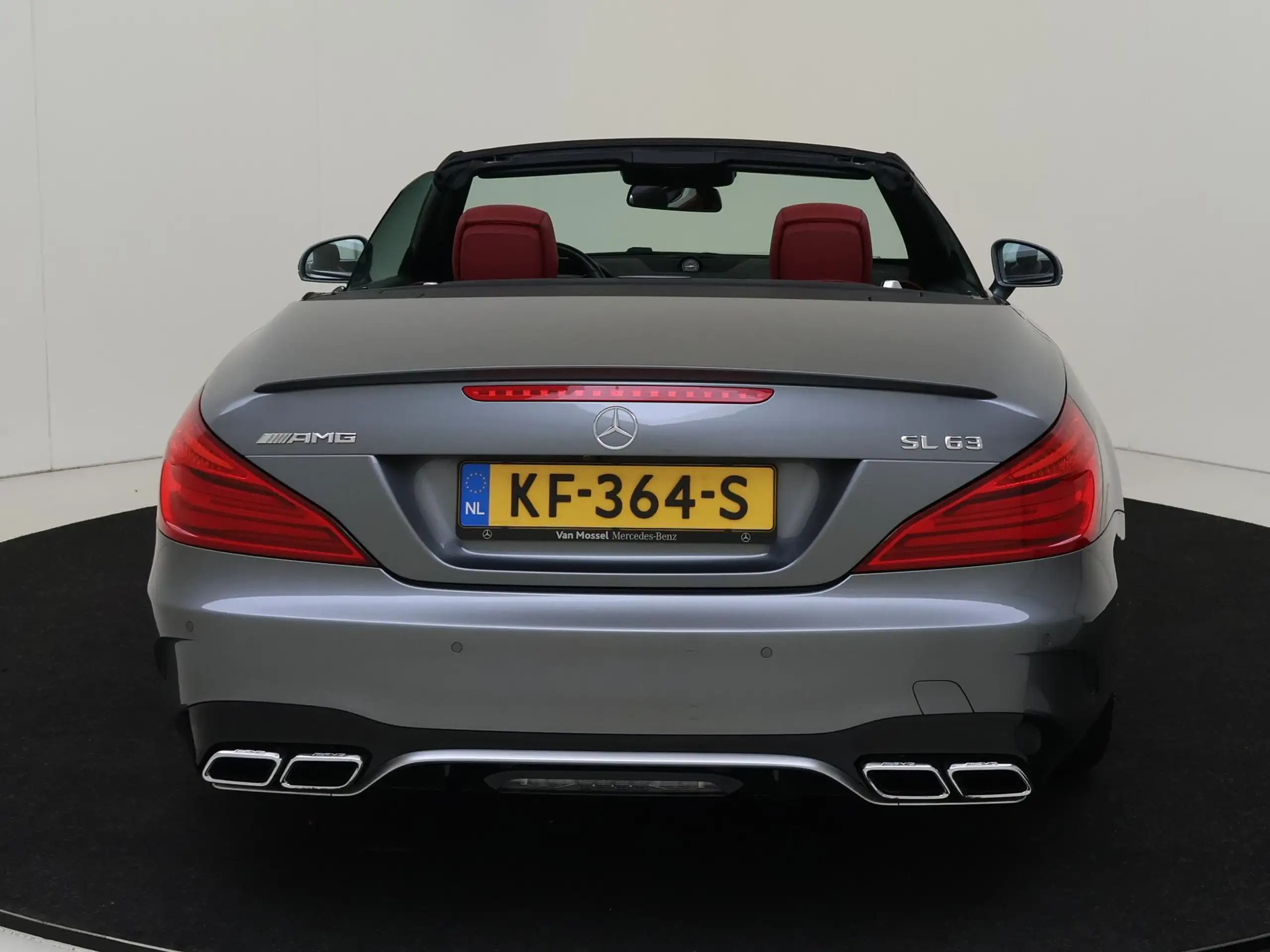 Mercedes-Benz - SL 63 AMG