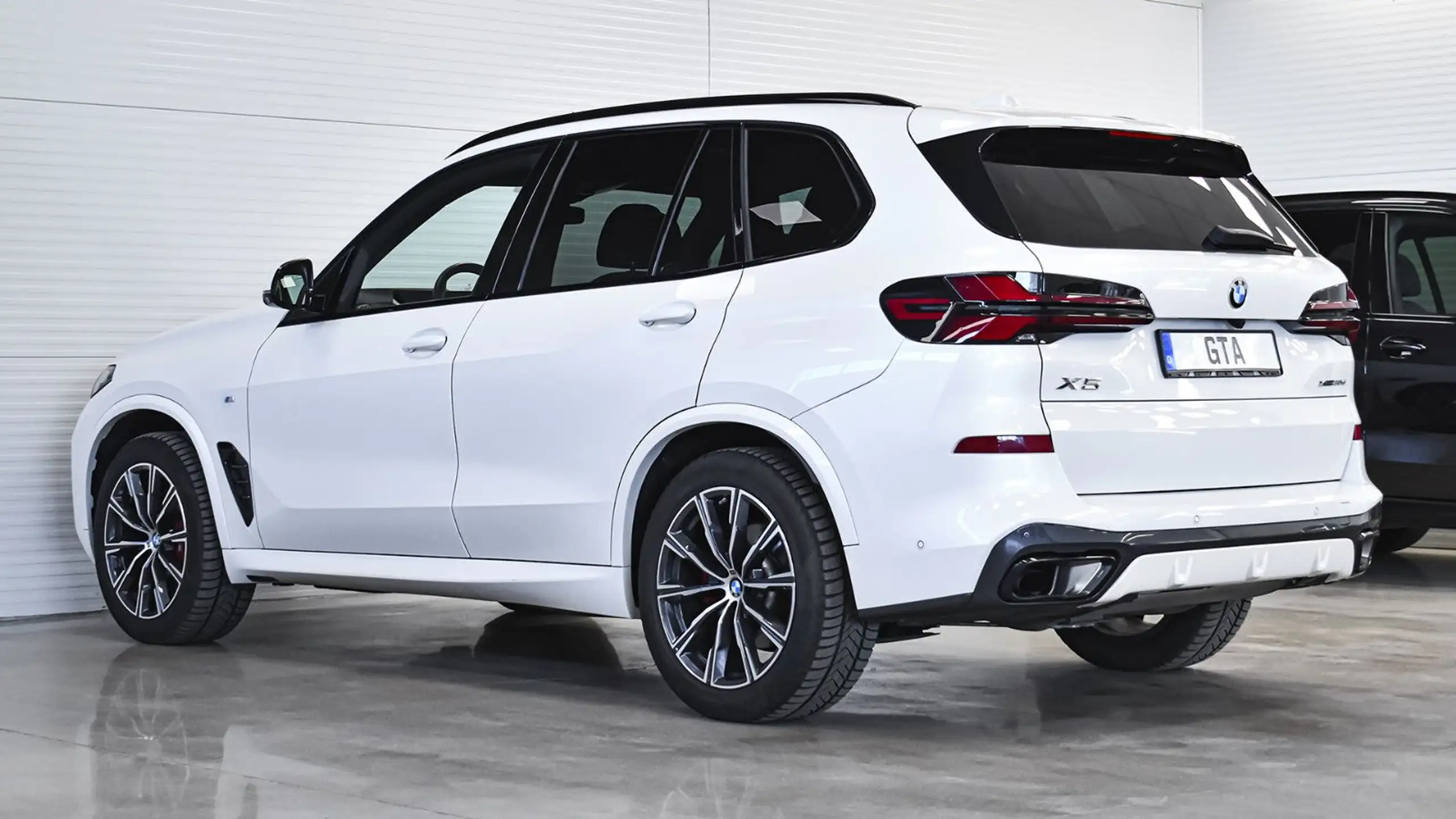 BMW - X5