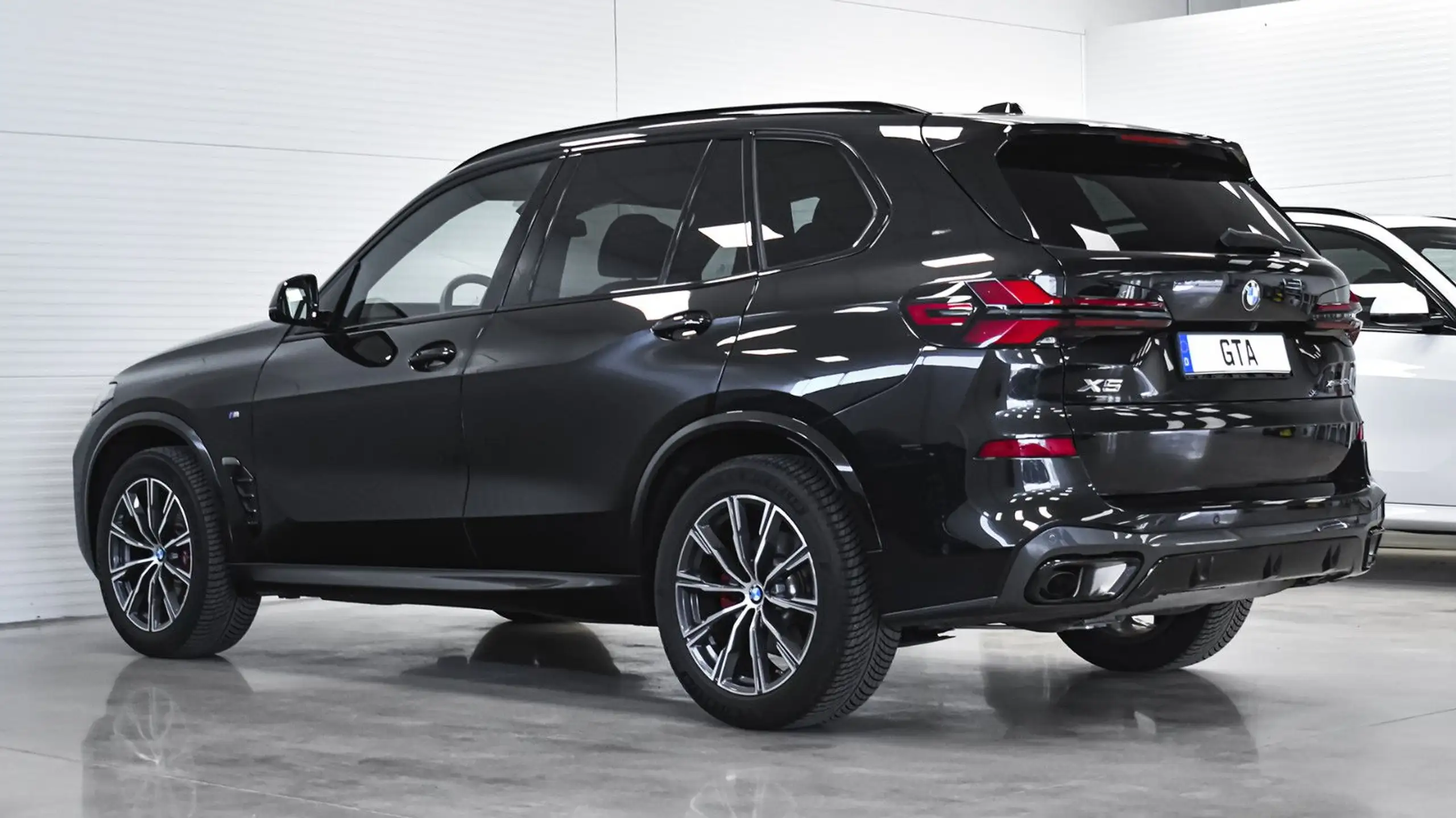 BMW - X5