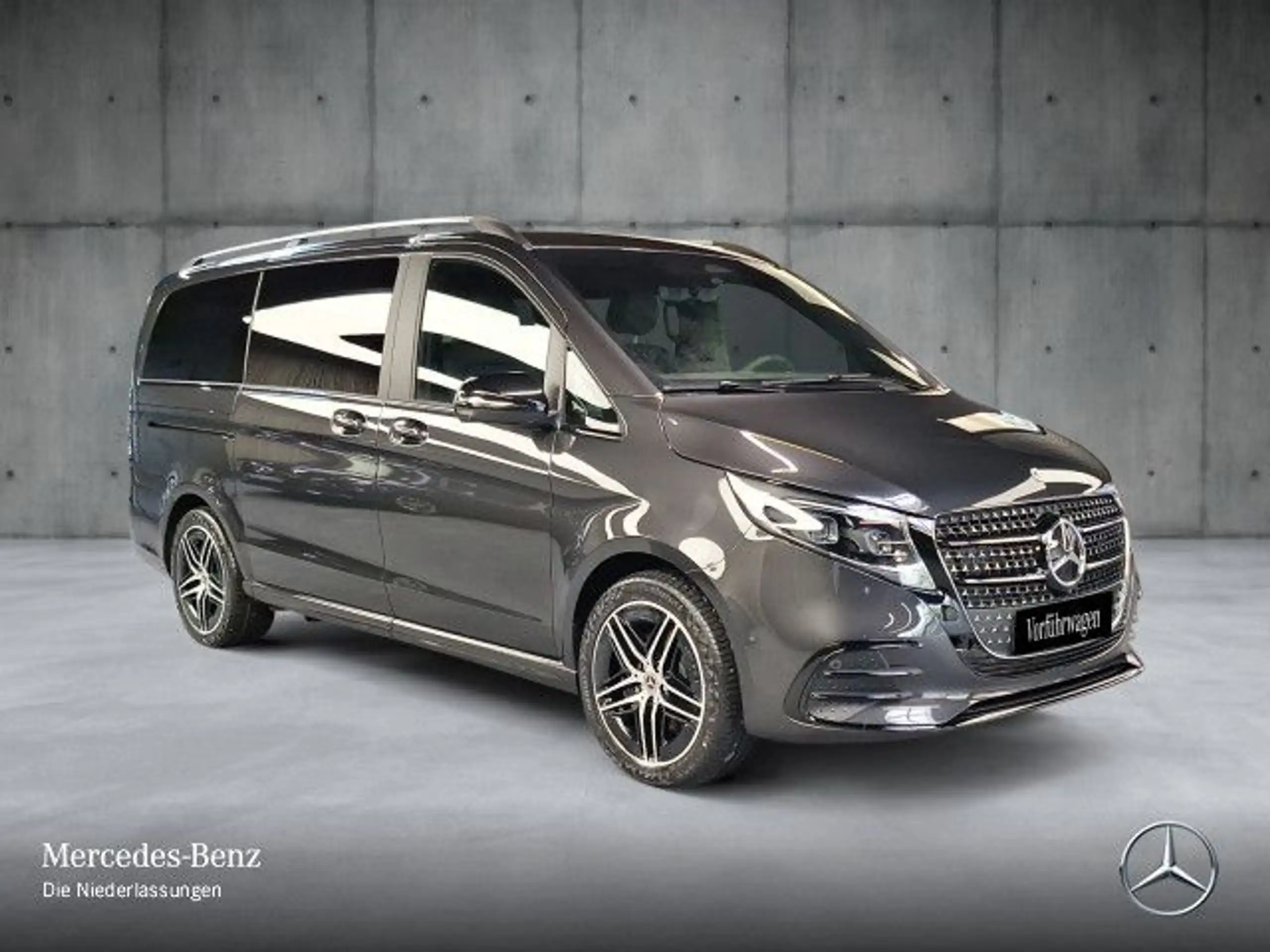 Mercedes-Benz - V 300