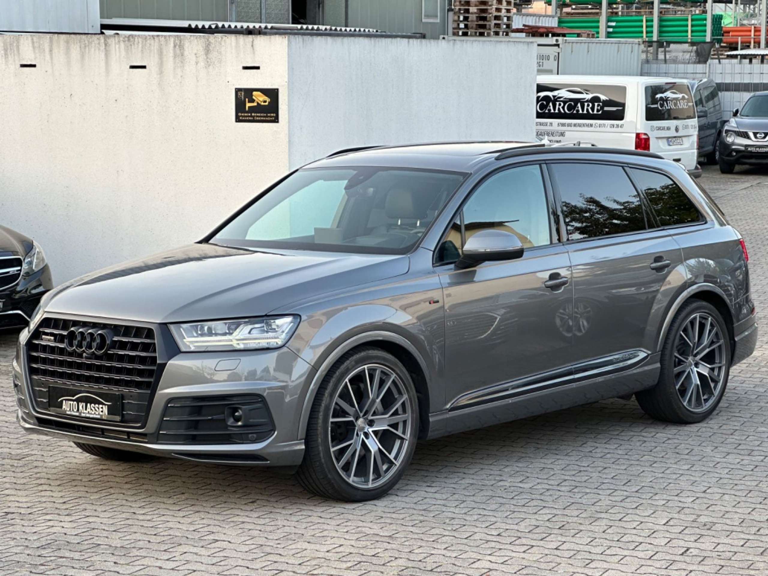 Audi - Q7