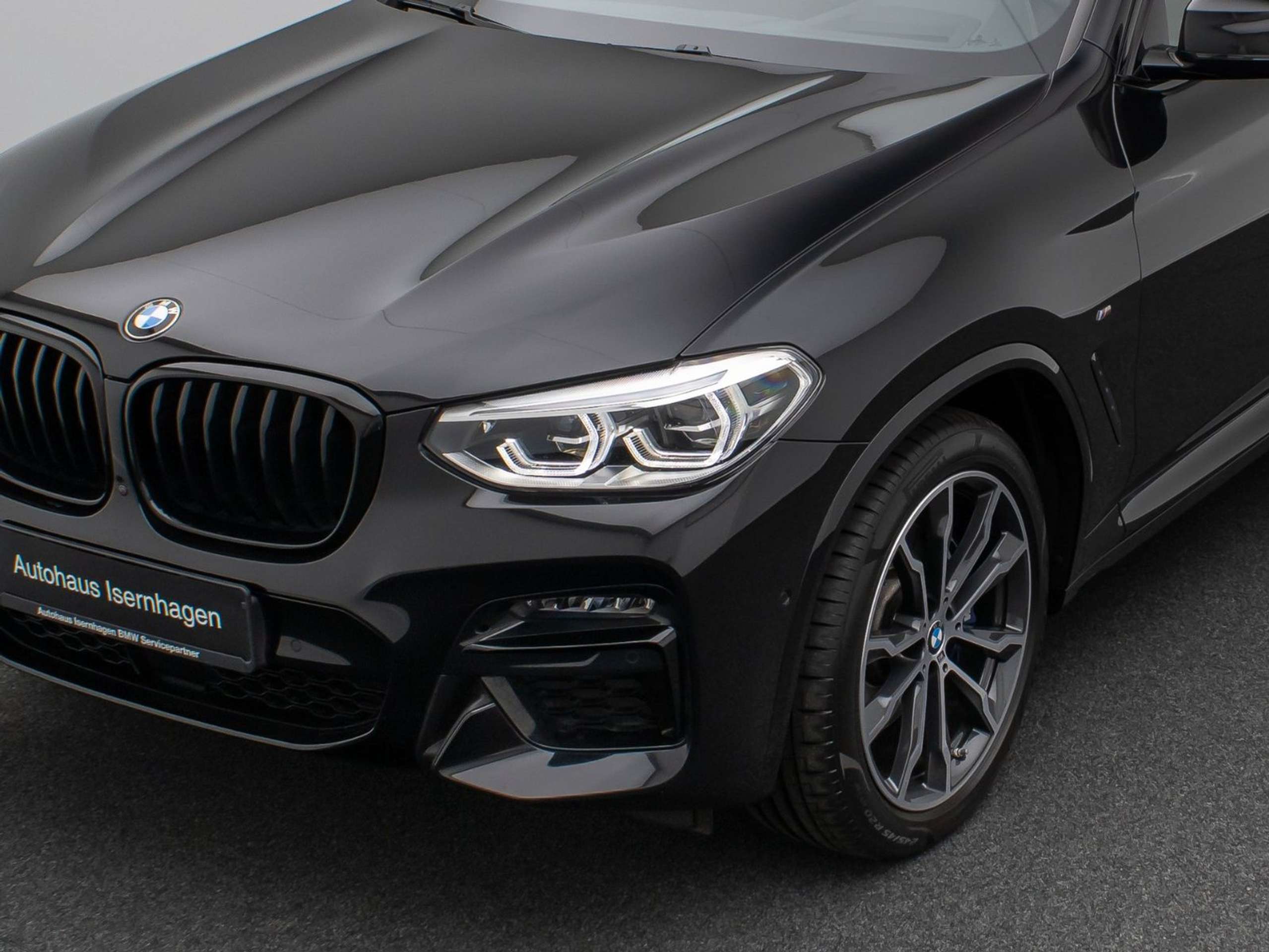 BMW - X4 M