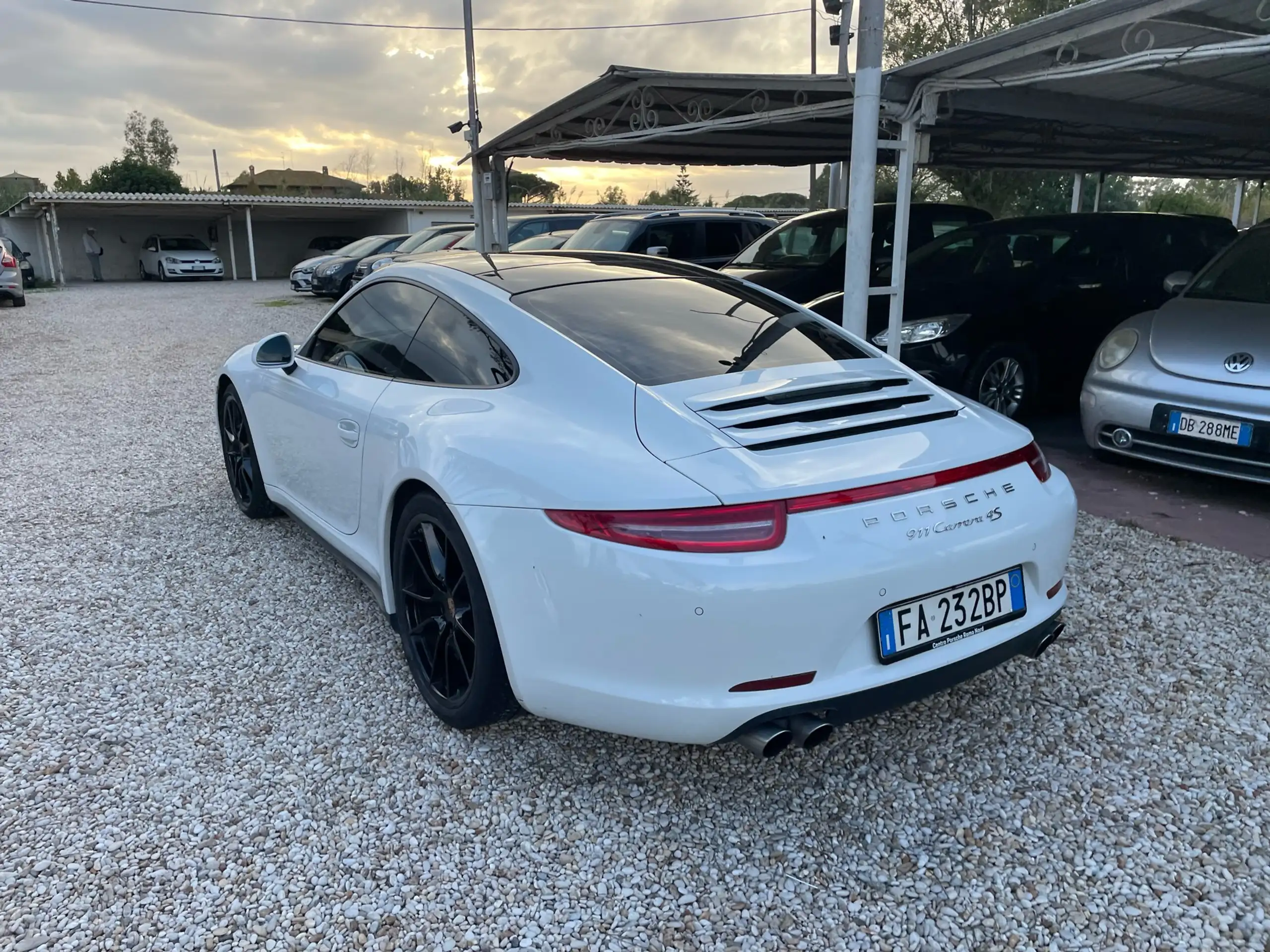 Porsche - 911