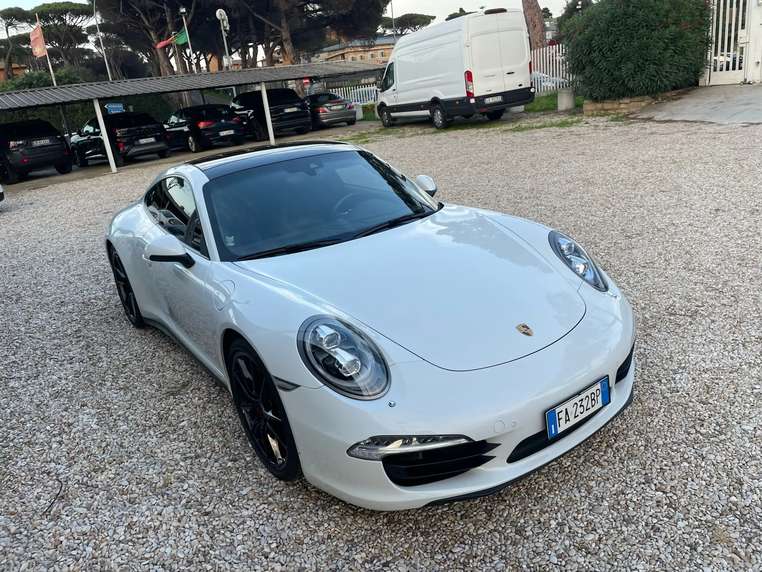 Porsche - 911