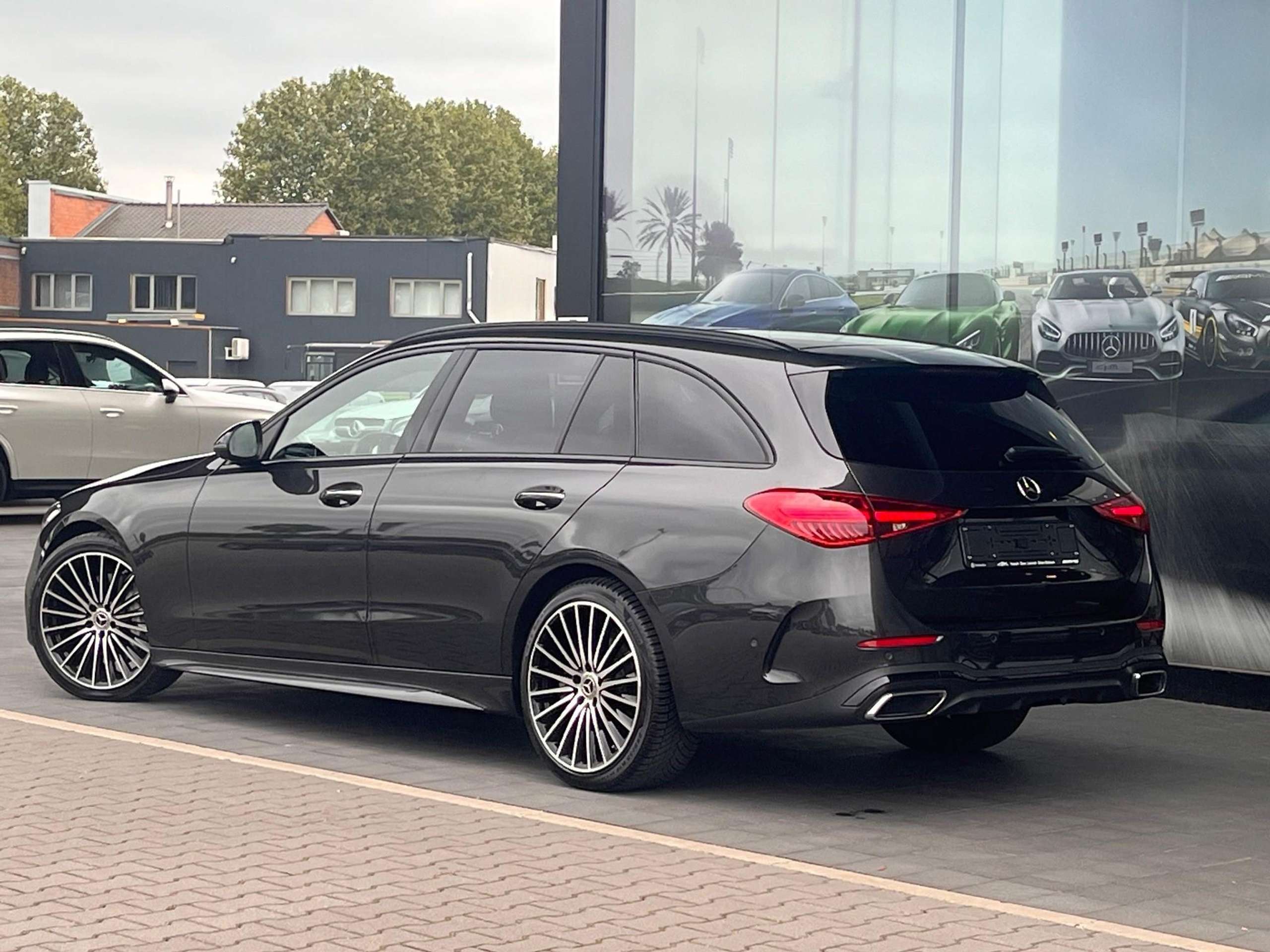 Mercedes-Benz - C 300