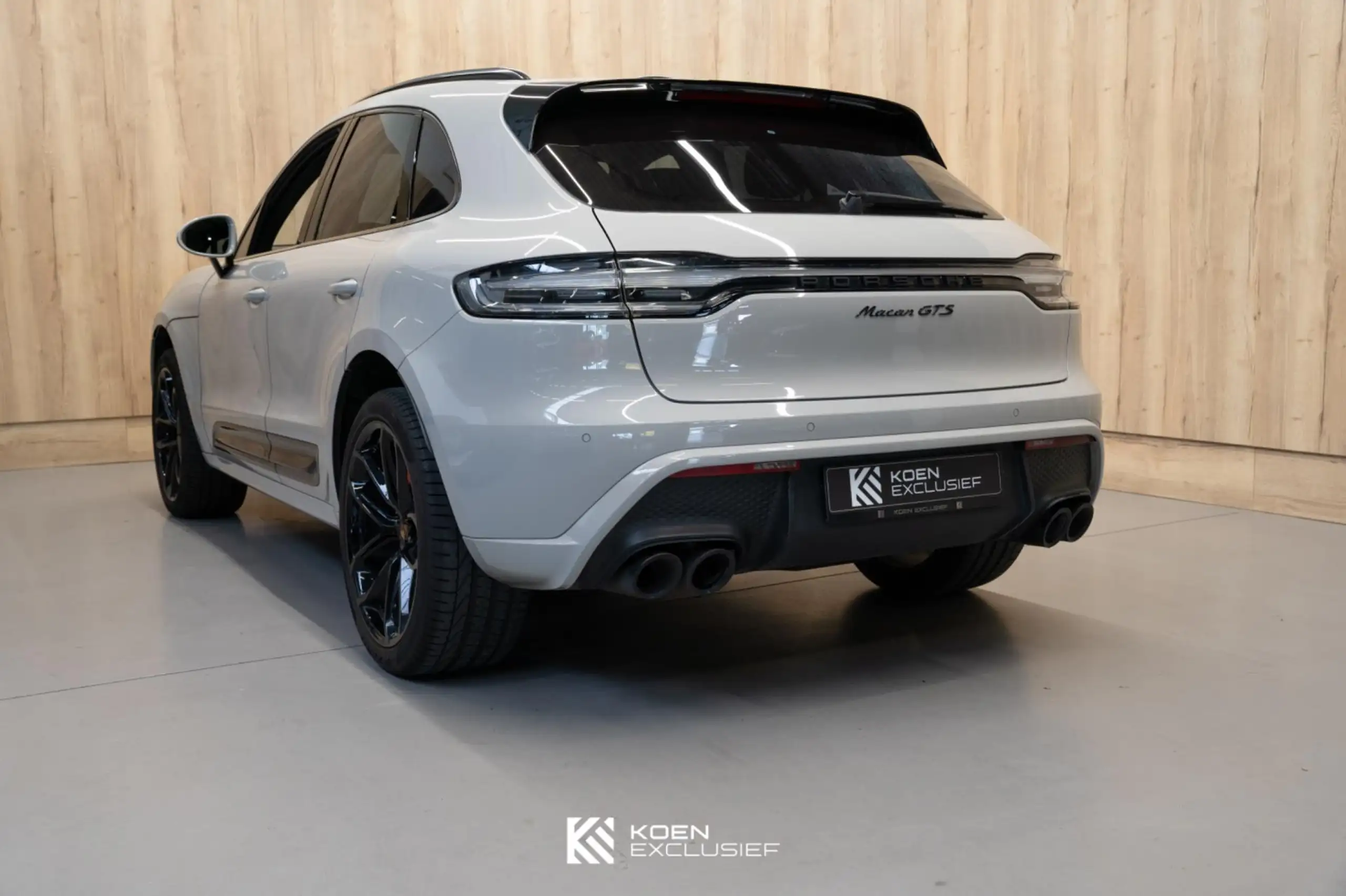 Porsche - Macan