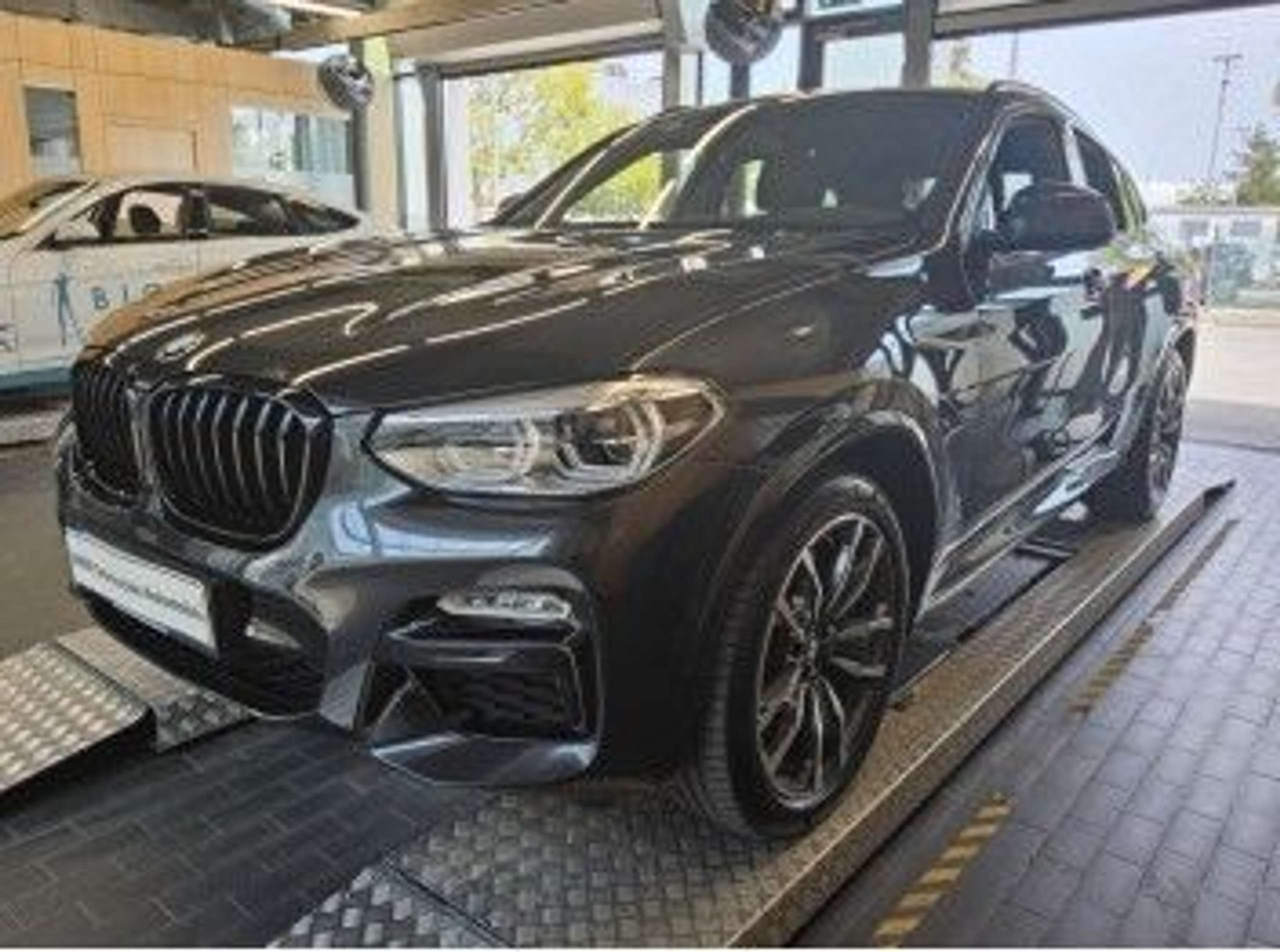 BMW - X4 M