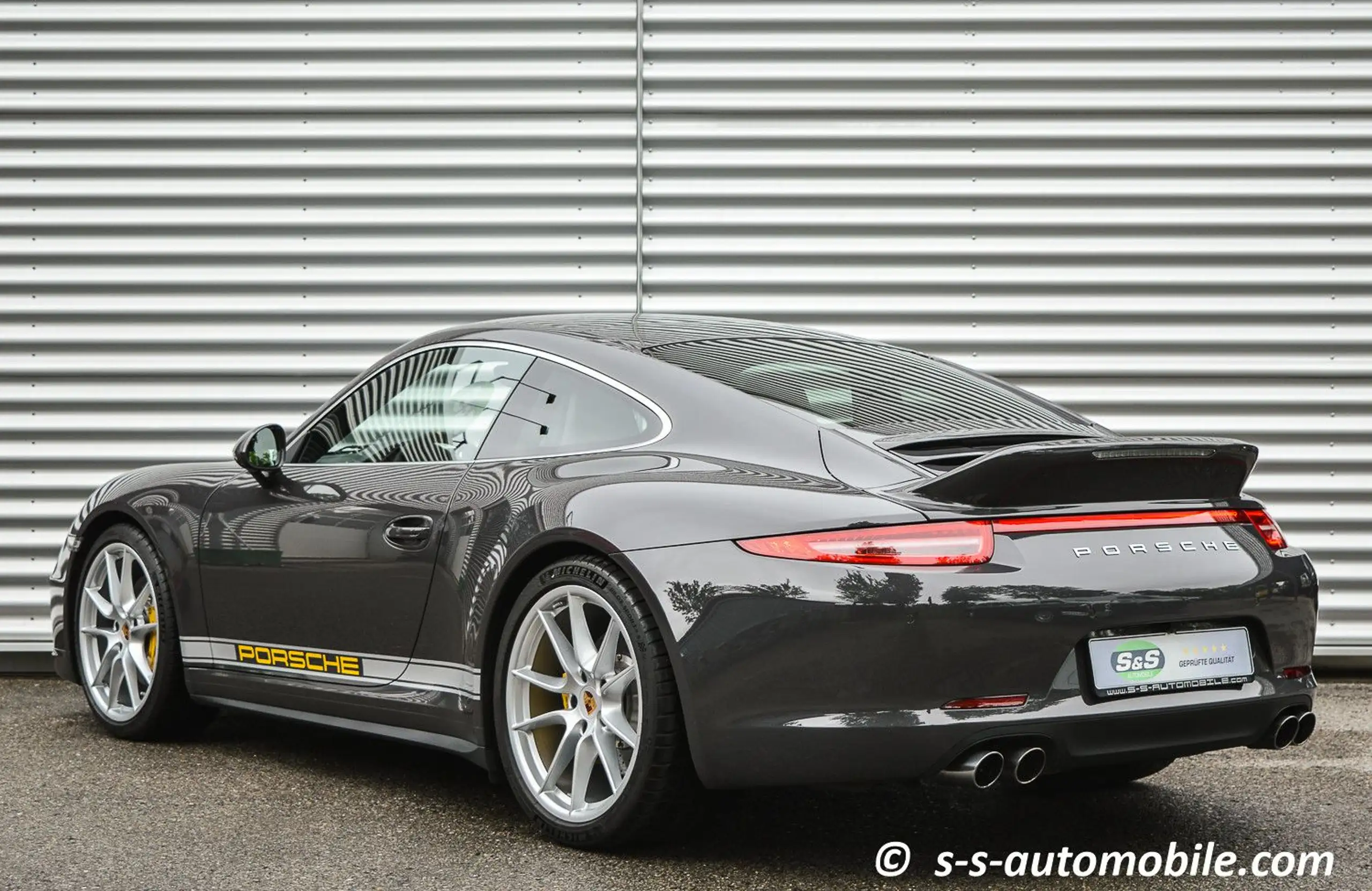 Porsche - 991