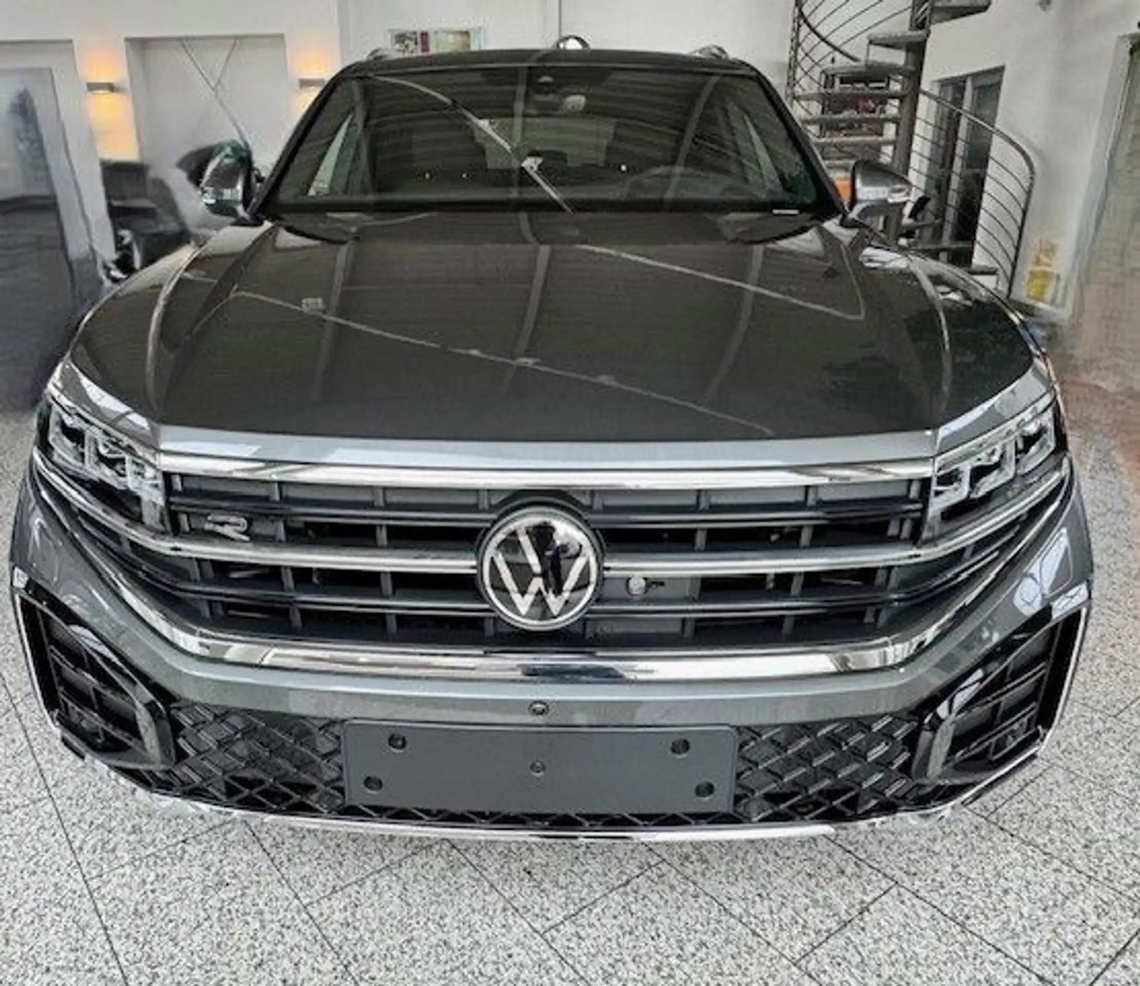 Volkswagen - Touareg