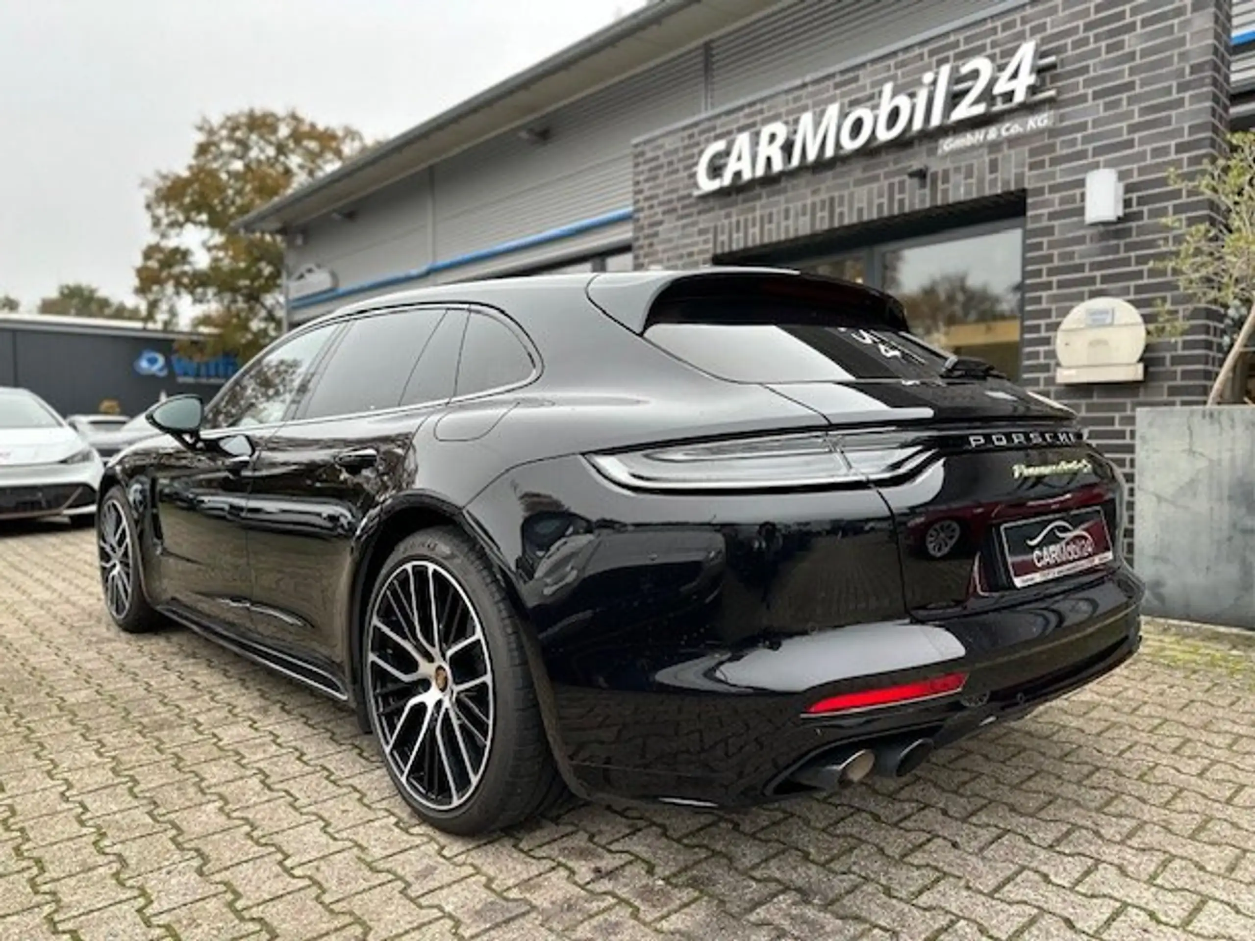 Porsche - Panamera