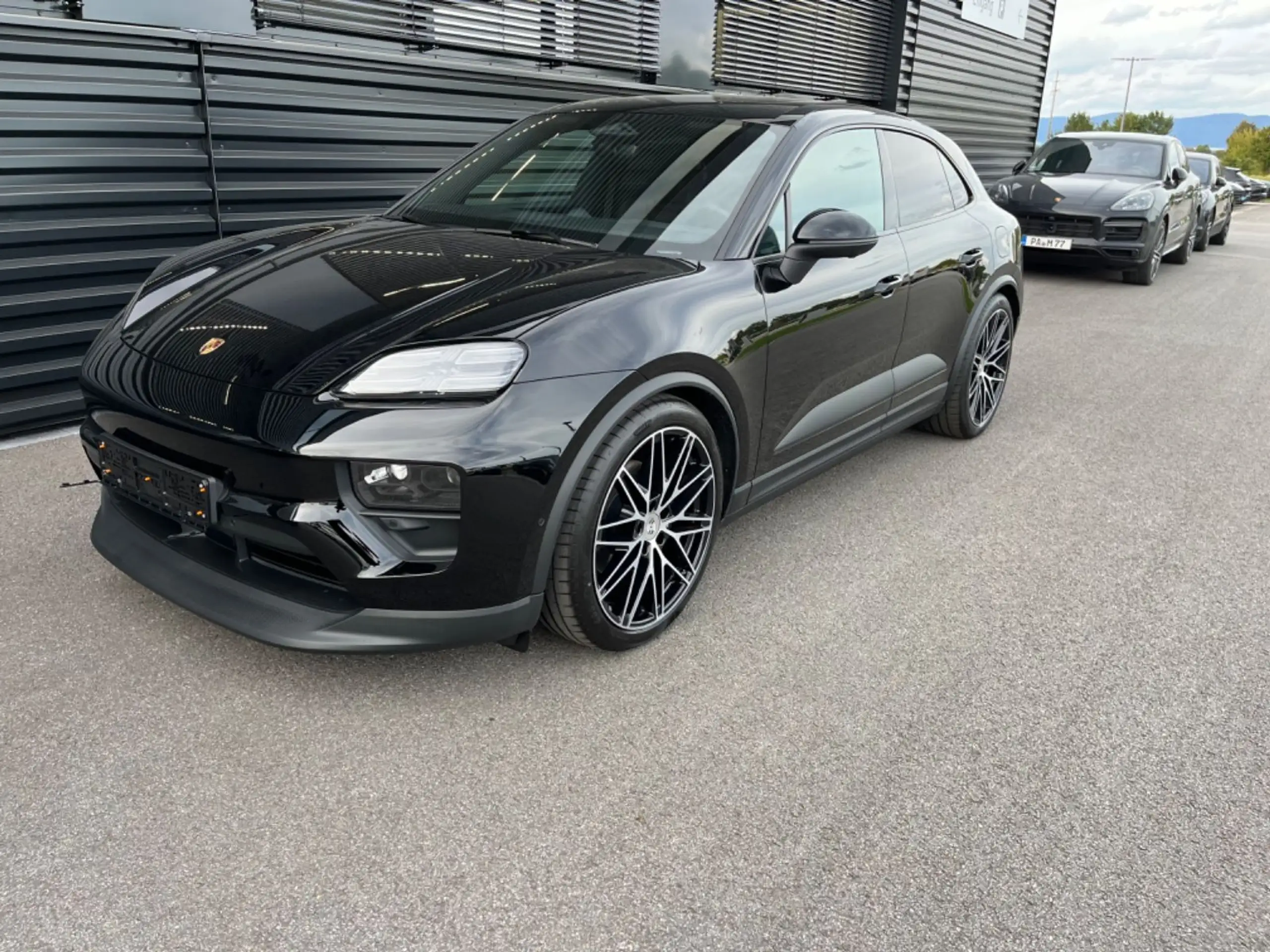 Porsche - Macan