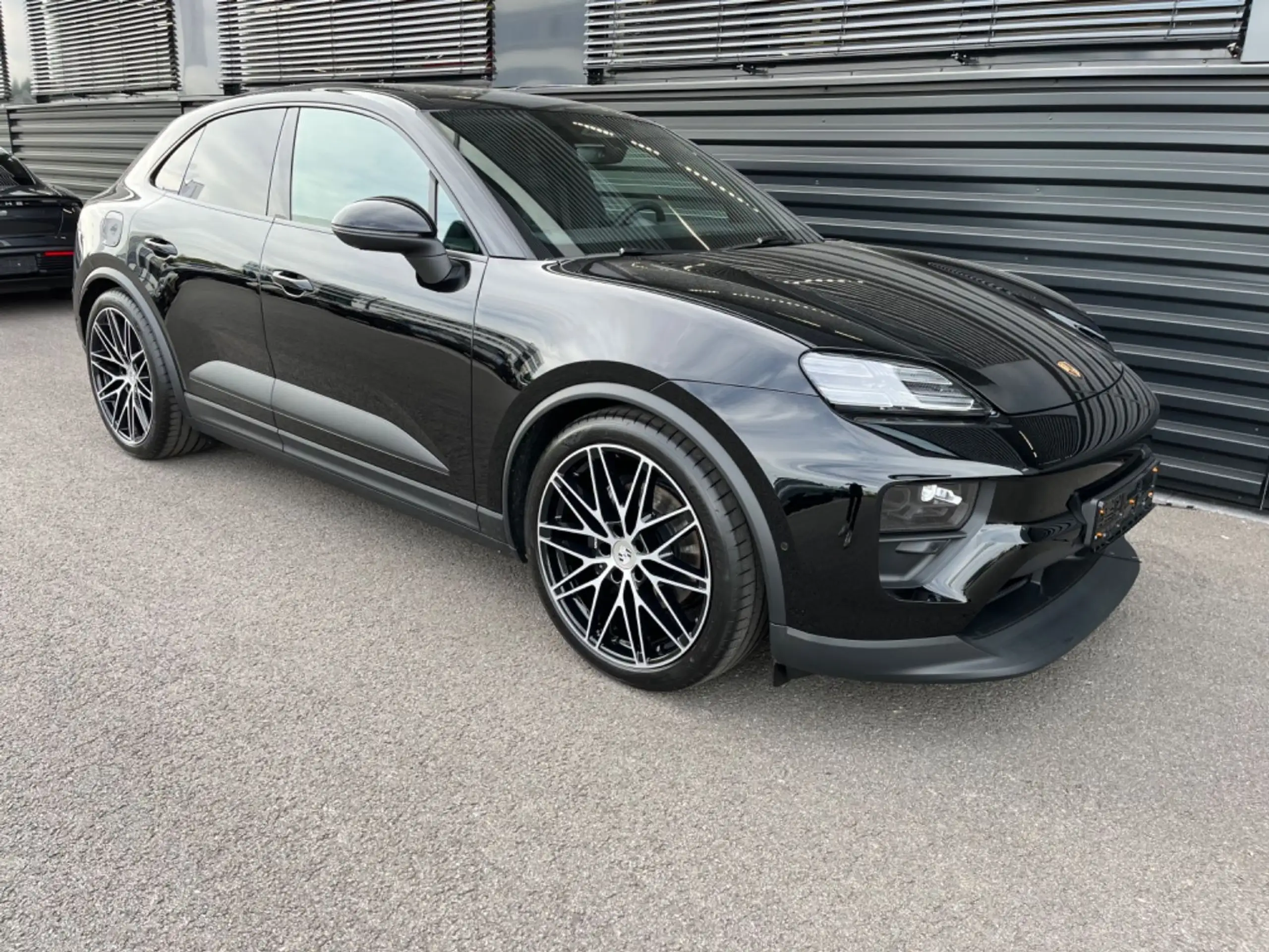 Porsche - Macan