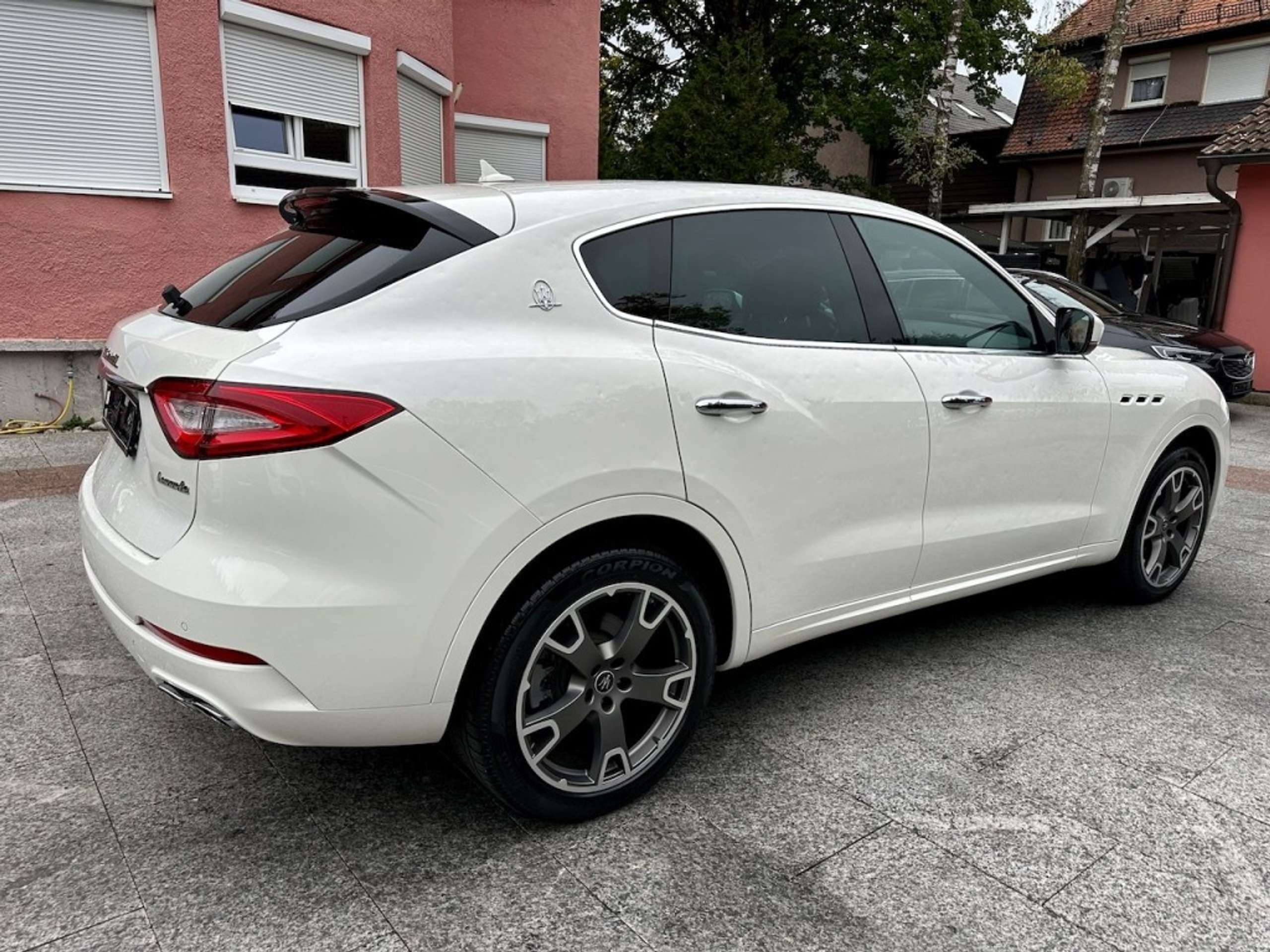 Maserati - Levante