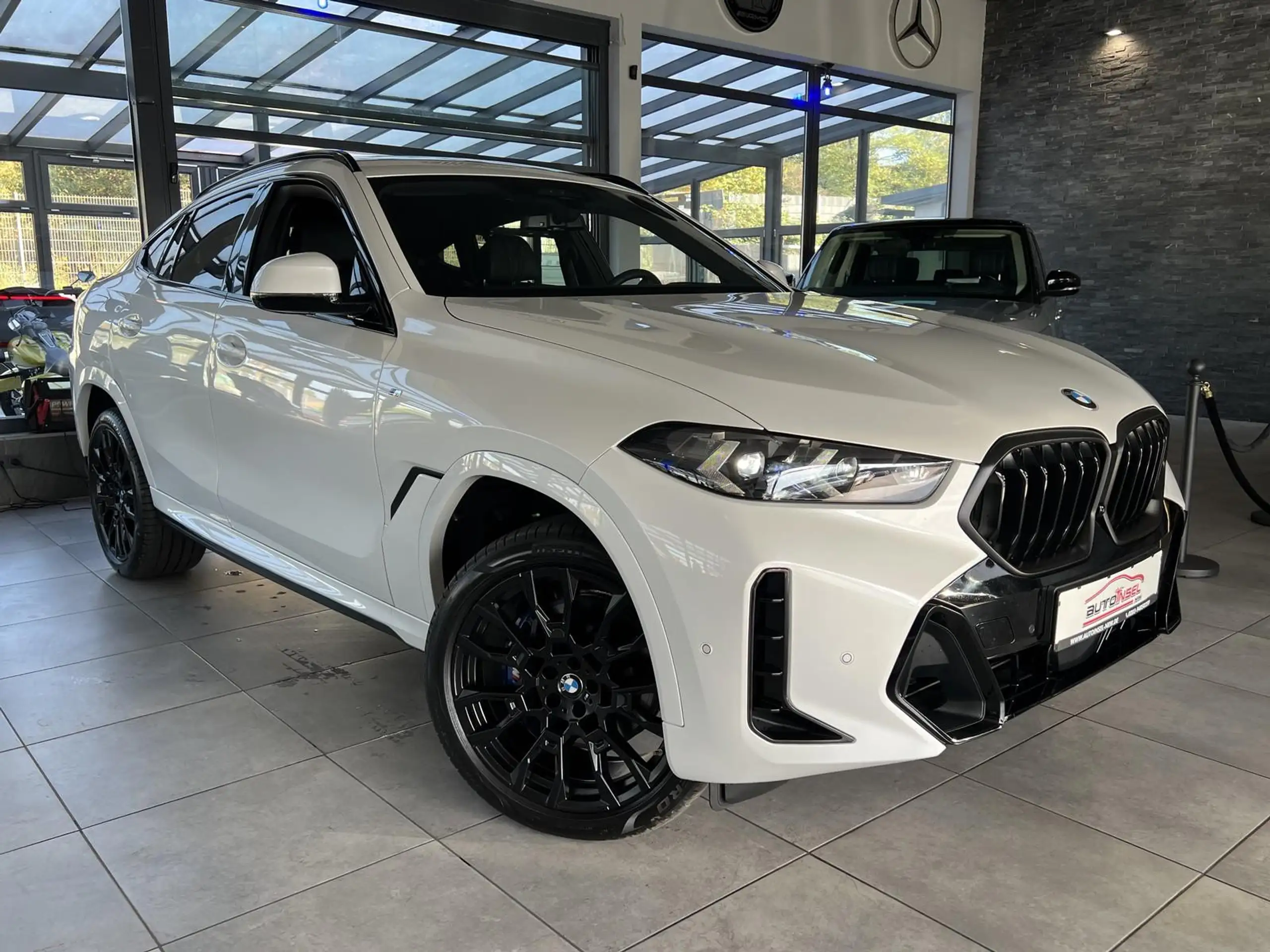 BMW - X6