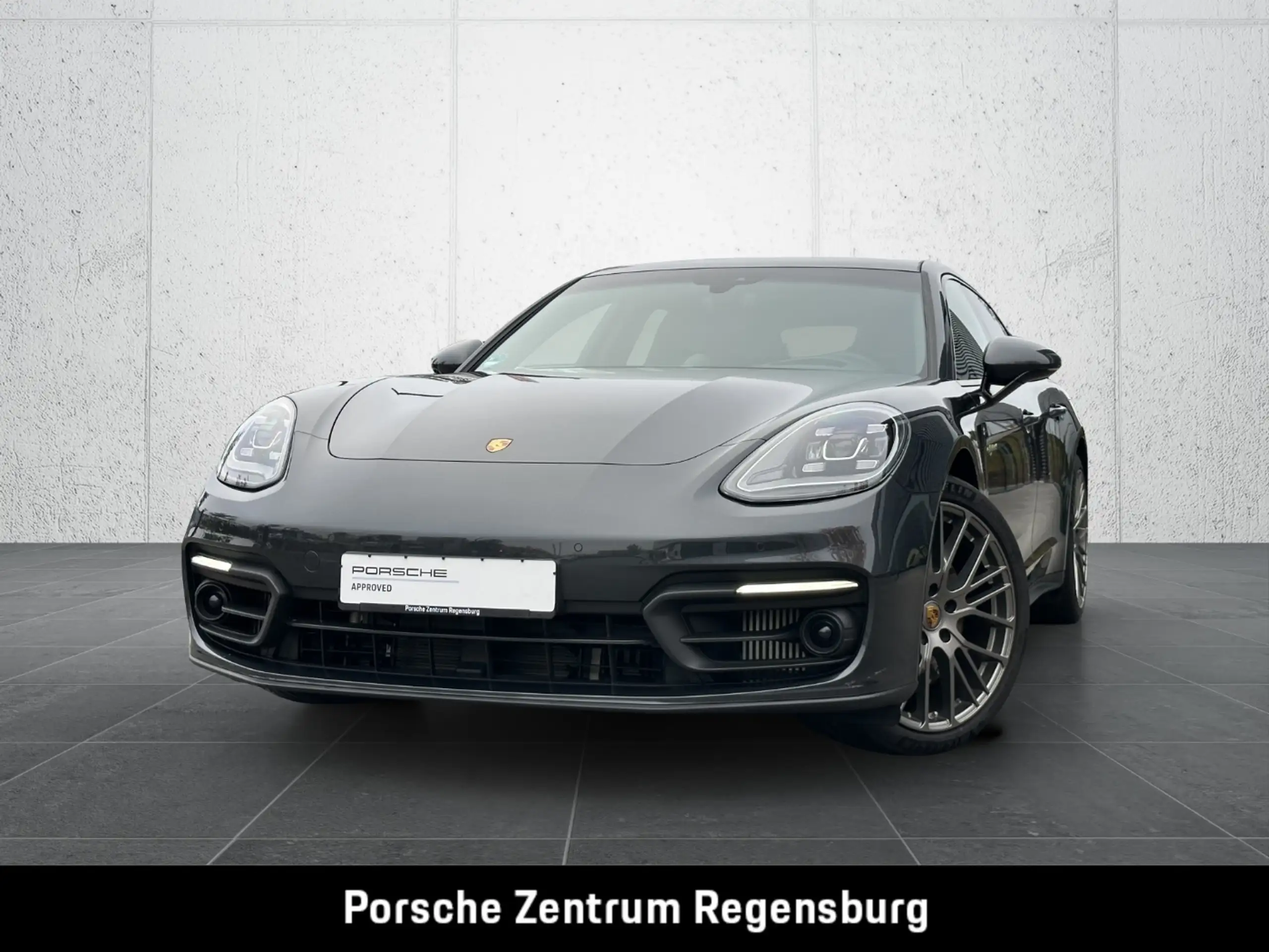 Porsche - Panamera