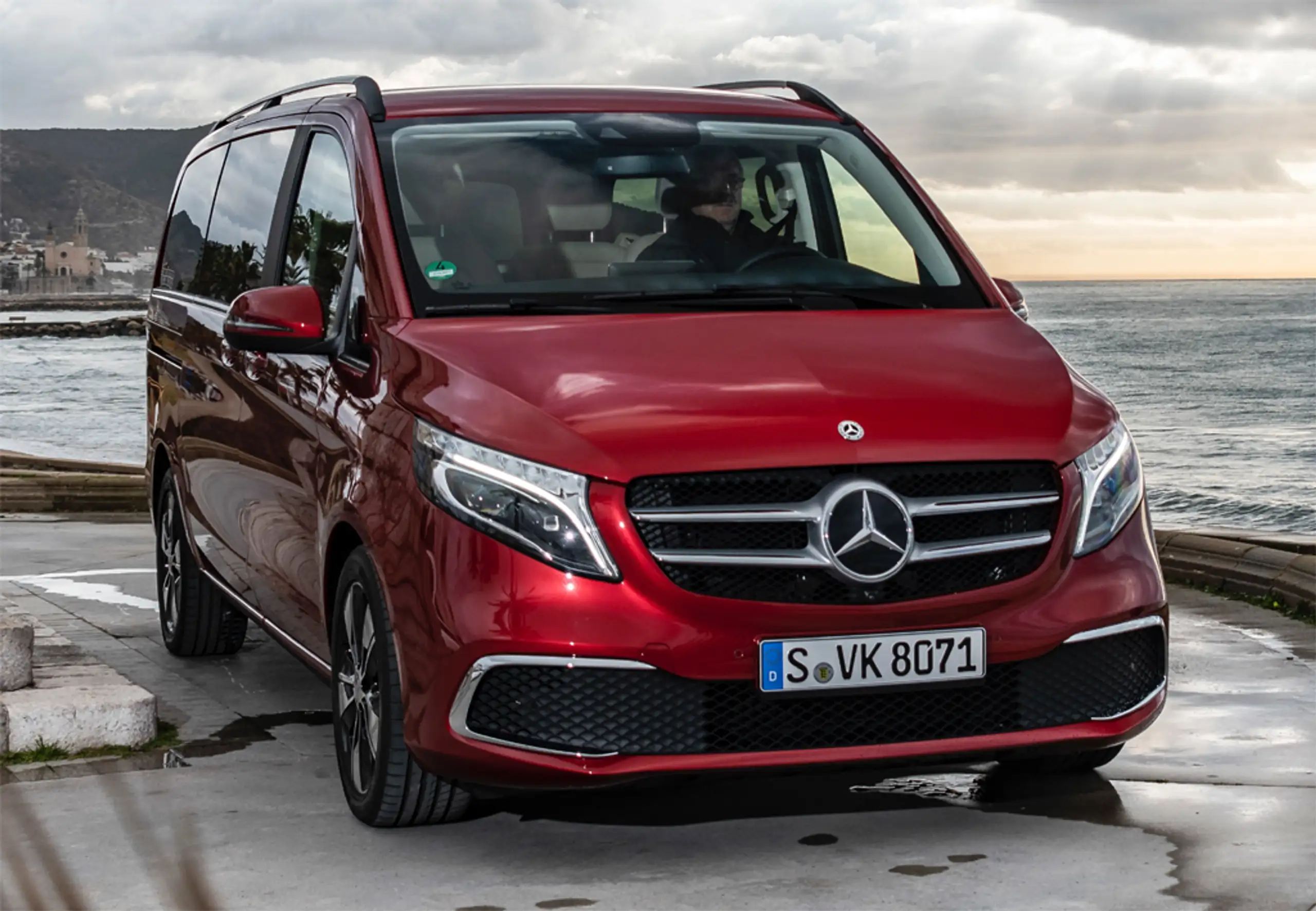 Mercedes-Benz - V 250