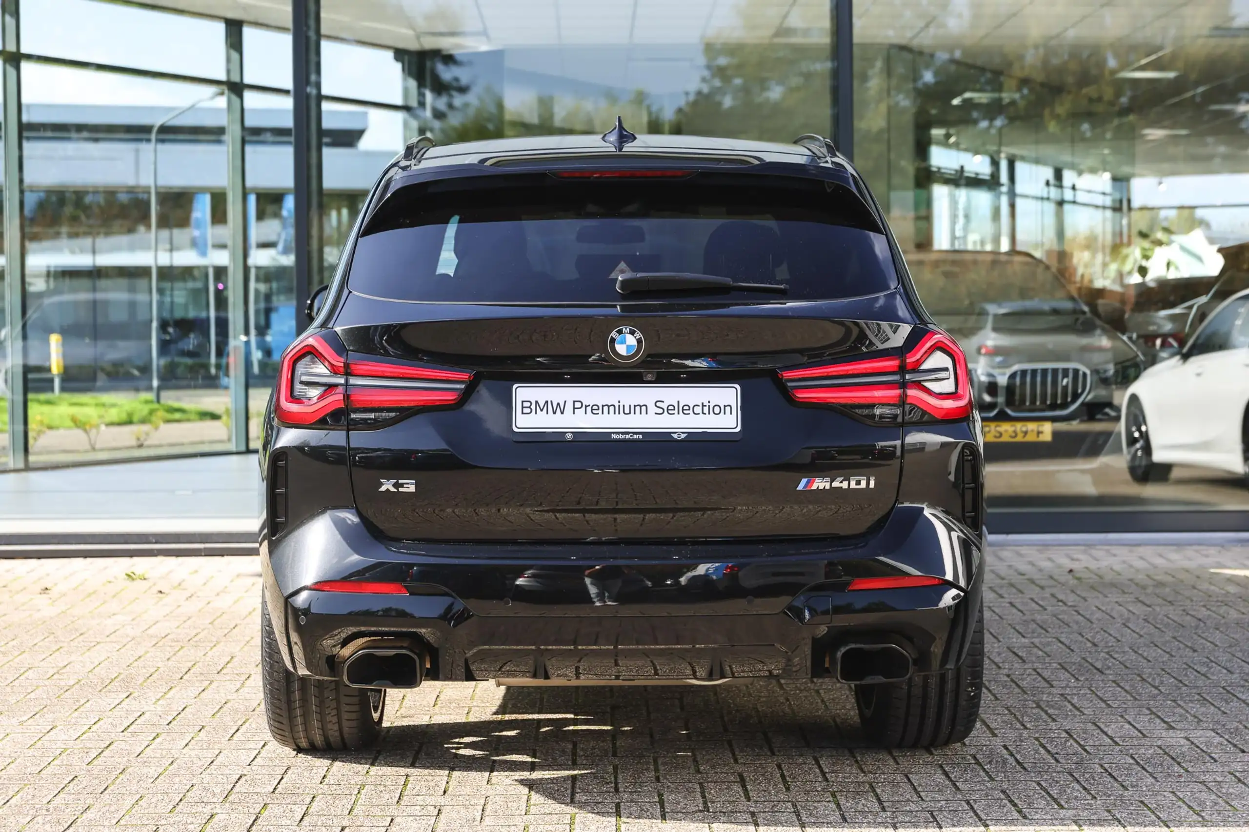 BMW - X3