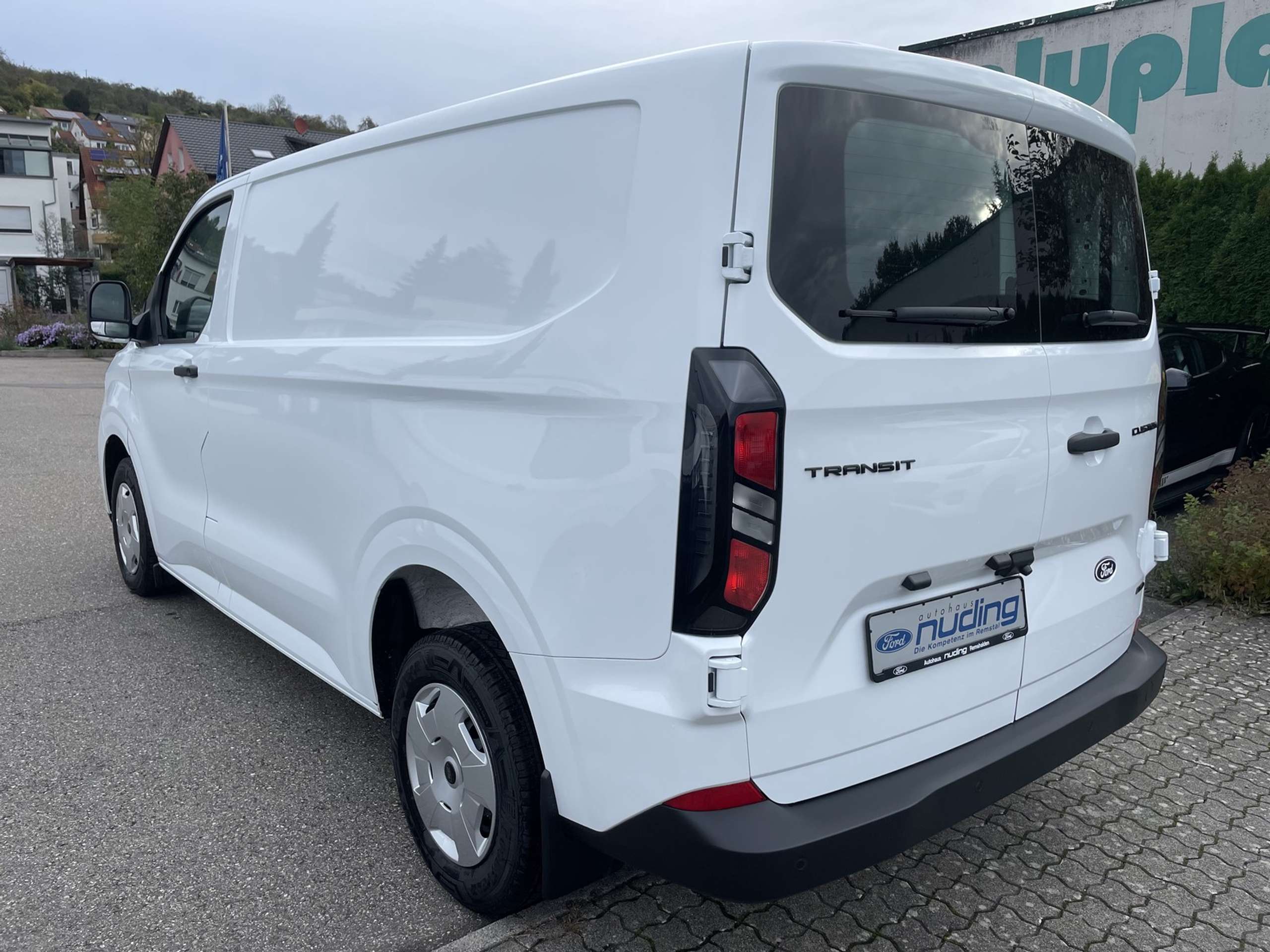 Ford - Transit Custom