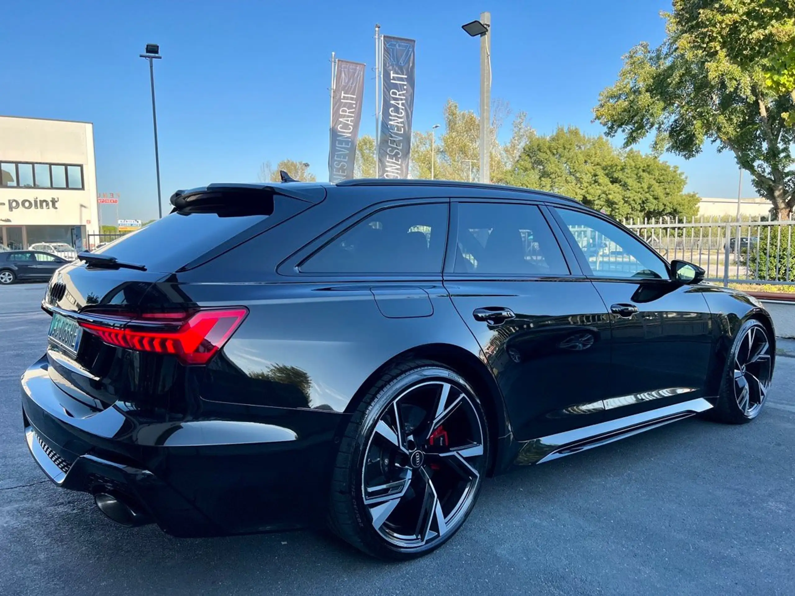 Audi - RS6