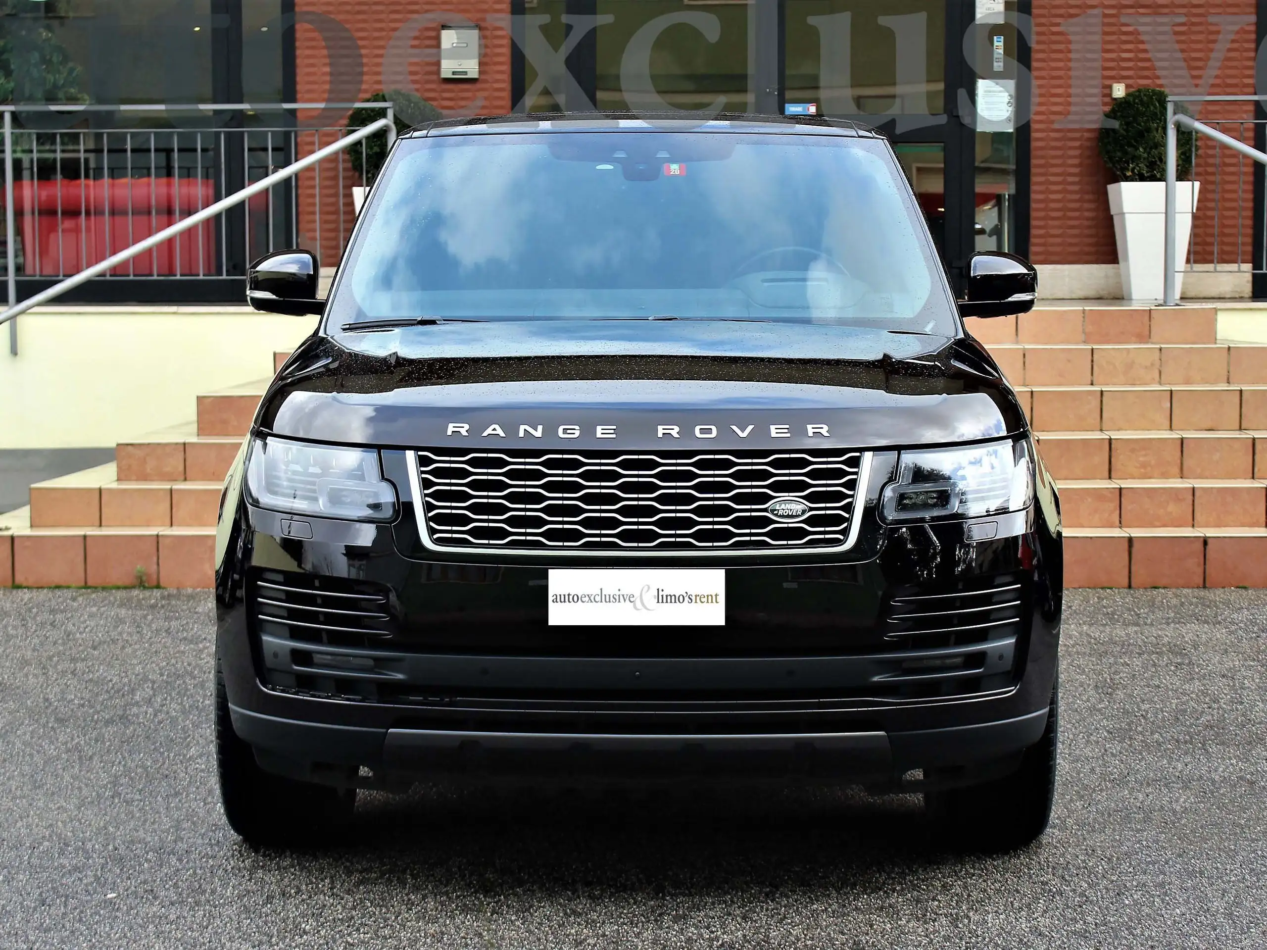 Land Rover - Range Rover