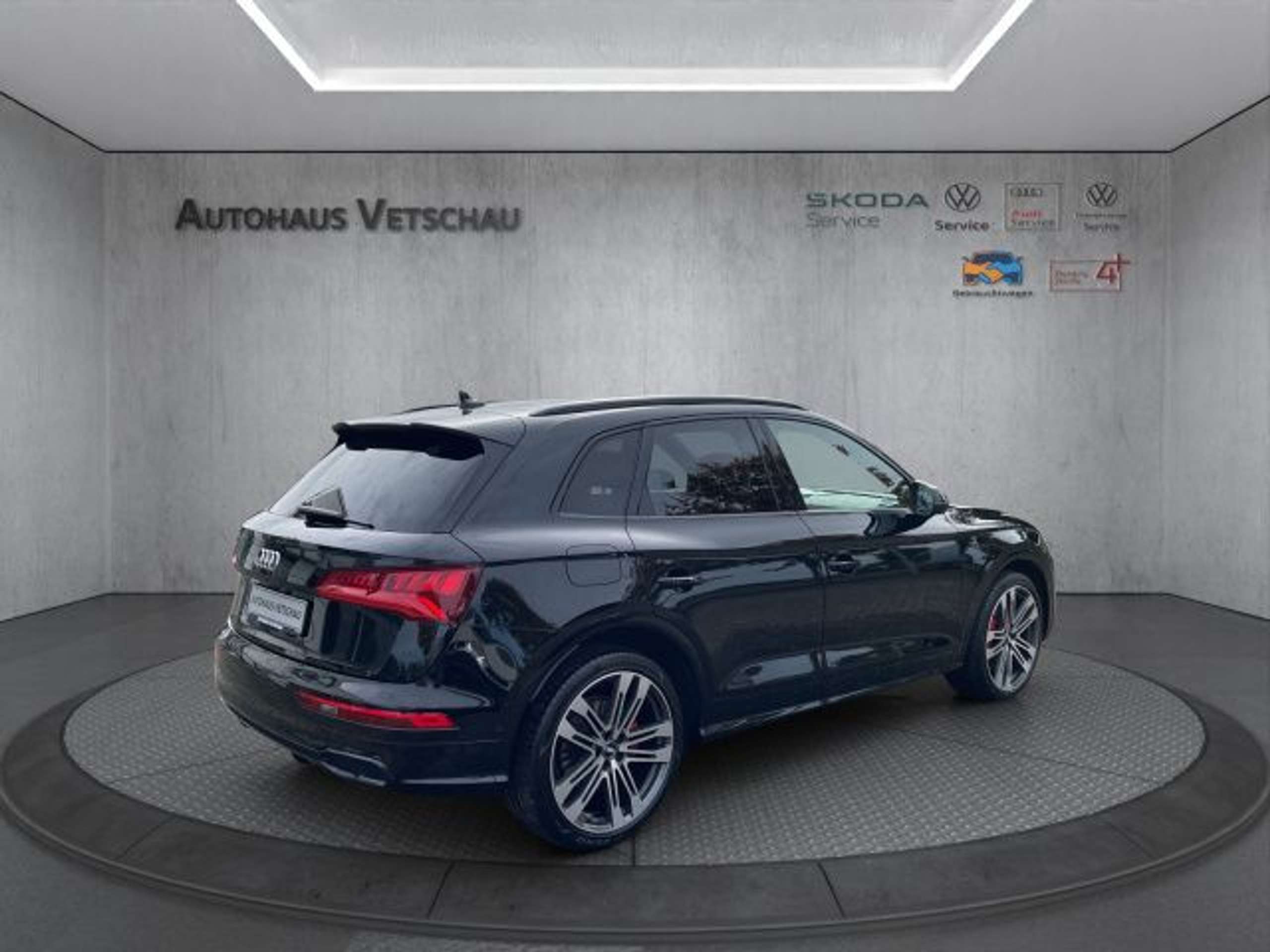 Audi - SQ5