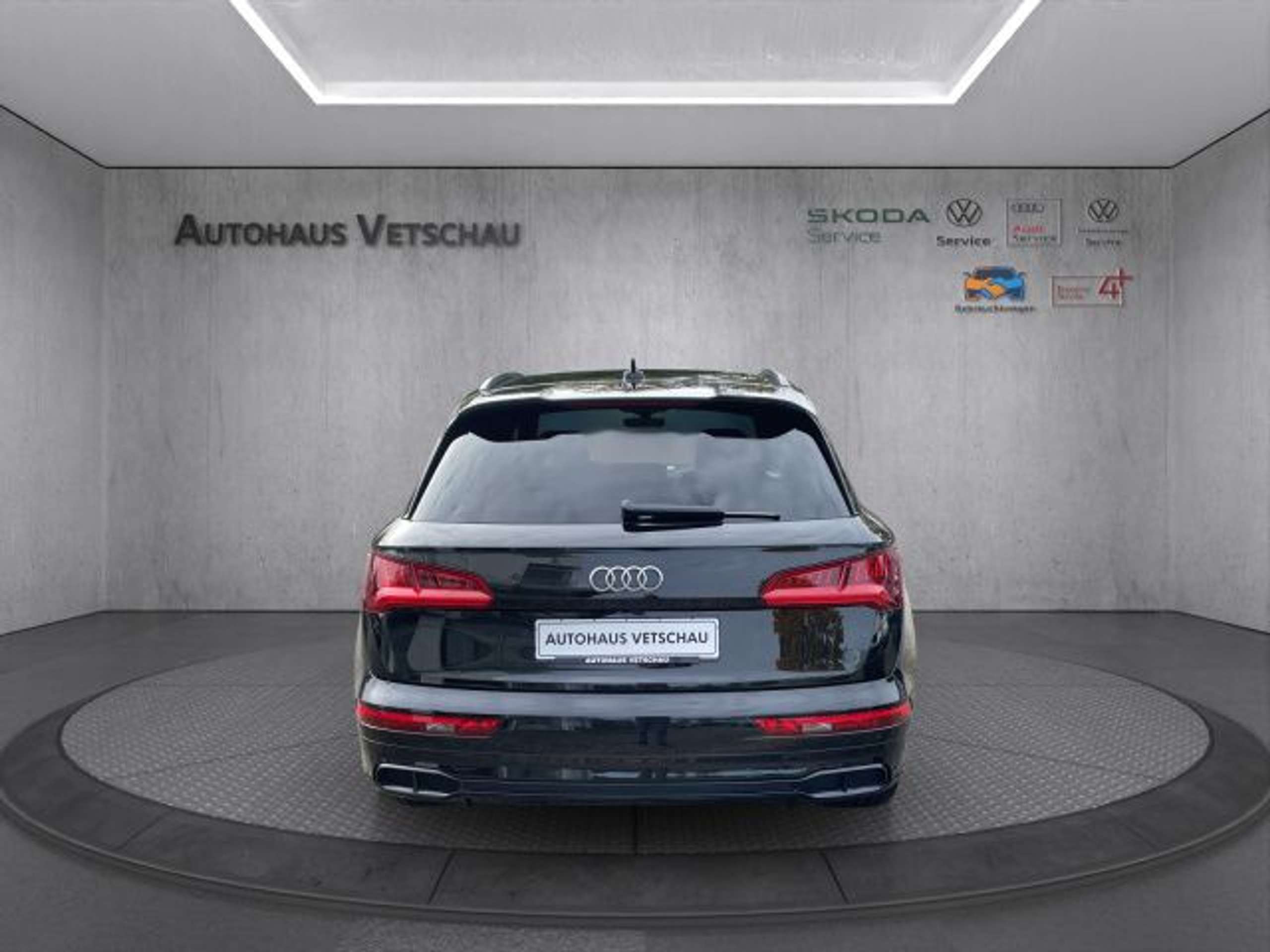 Audi - SQ5