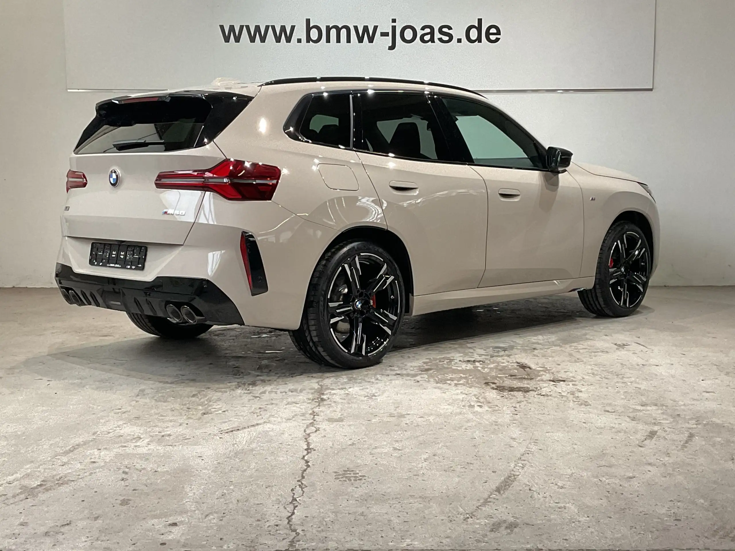 BMW - X3