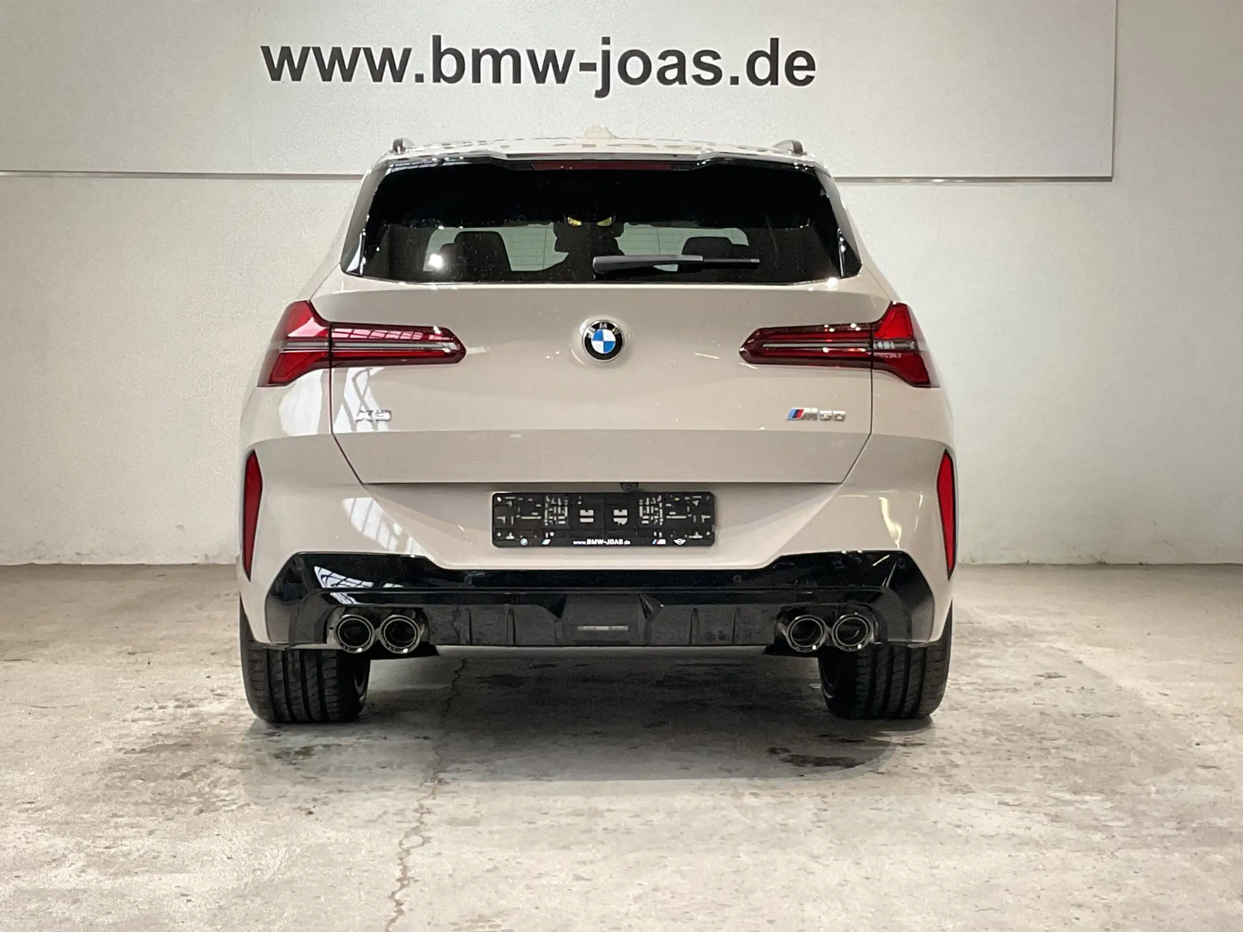 BMW - X3